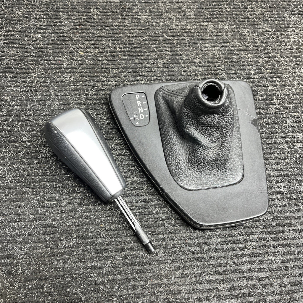 ☑️ 06-13 BMW E90 E92 GEAR SHIFTER TRIM BEZEL AUTO W/CLEAN SHIFT KNOB OEM