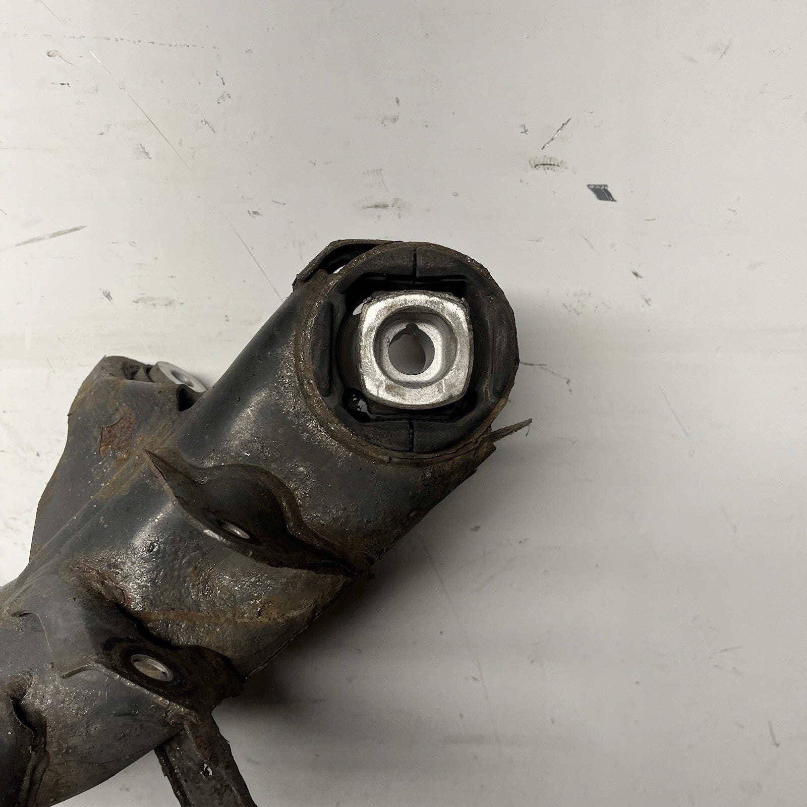 ☑️ 07-13 BMW E90 E92 E93 335I Rear Axle Subframe Crossmember Cradle Carrier OEM