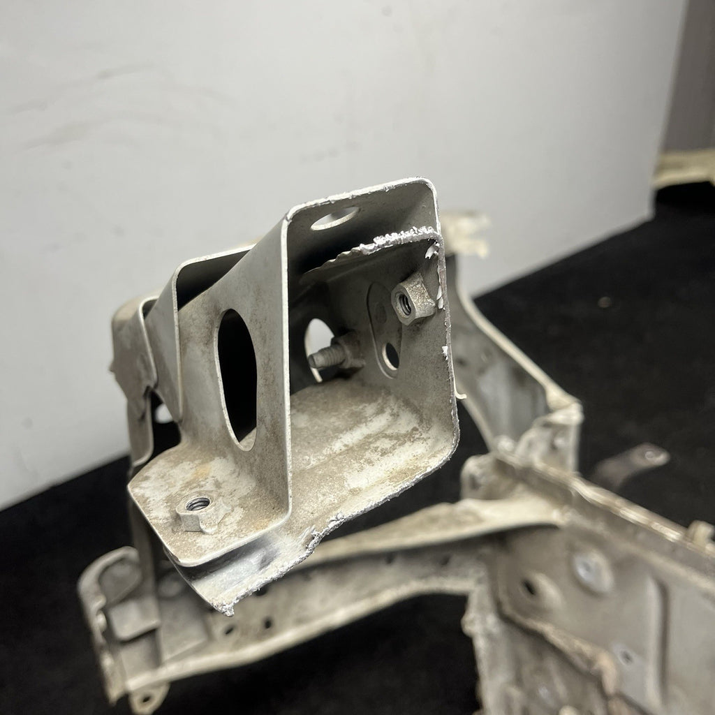 ☑️ 13-20 Scion FRS BRZ 86 Front Left LH Driver Frame Rail Support OEM Cut