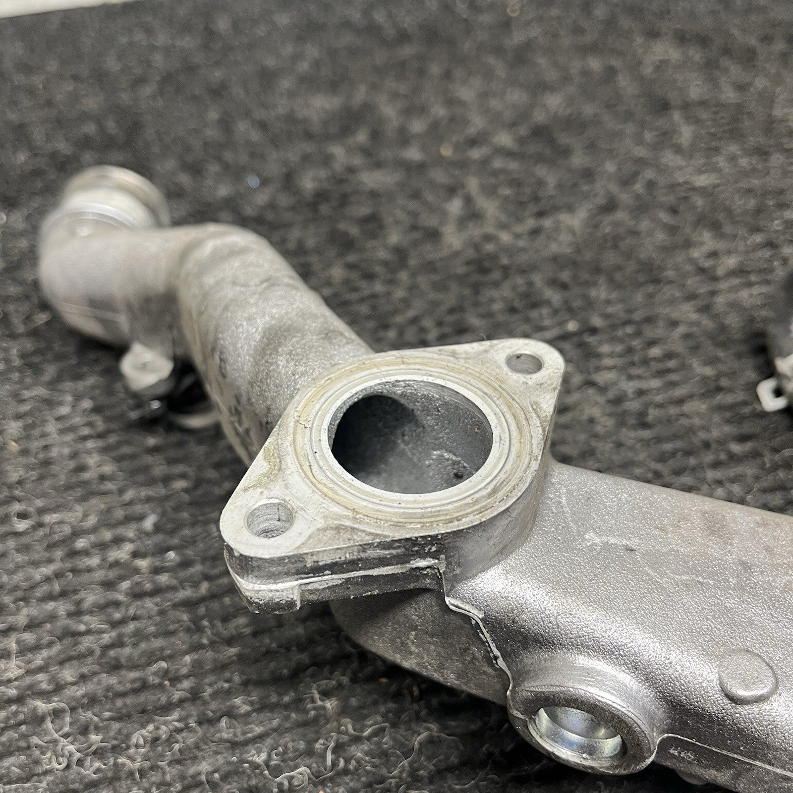 ☑️ 13-17 Scion FR-S Subaru BRZ 2.0L FA20 COOLANT WATER CROSSOVER AUTO Genuine