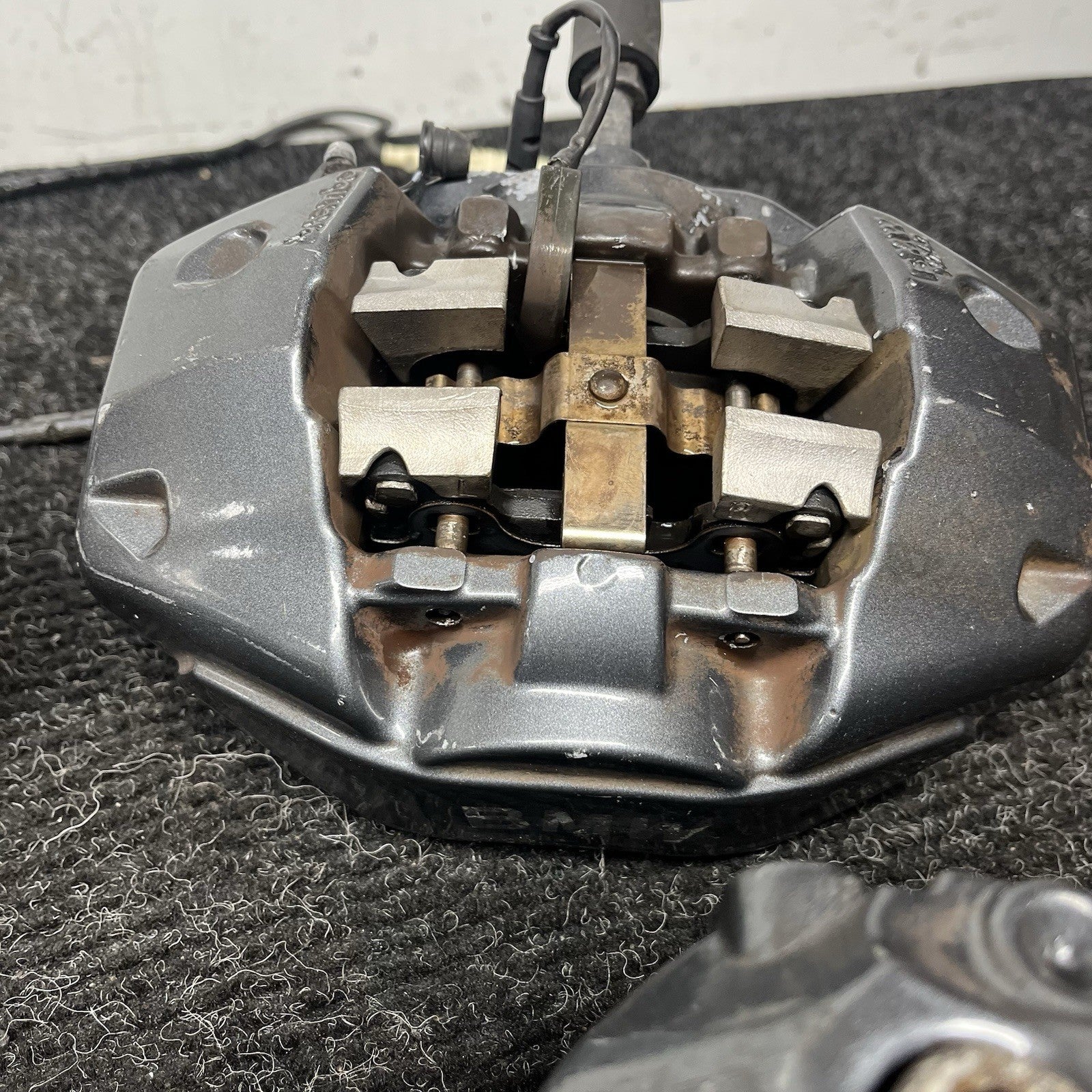 ☑️BMW E82 E88 135i FRONT REAR BRAKE CALIPERS SET FOUR BREMBO GREY GRAY 08-13 OEM