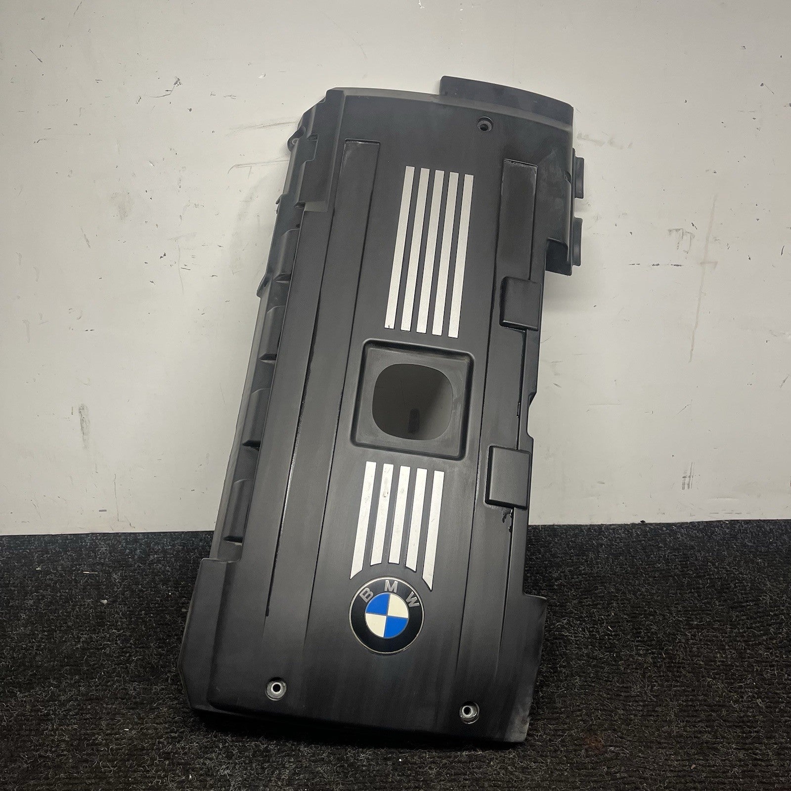 ☑️ OEM BMW E88 E90 E92 E93 Engine Cover N54 Head Cylinder Ignition Coil Covering