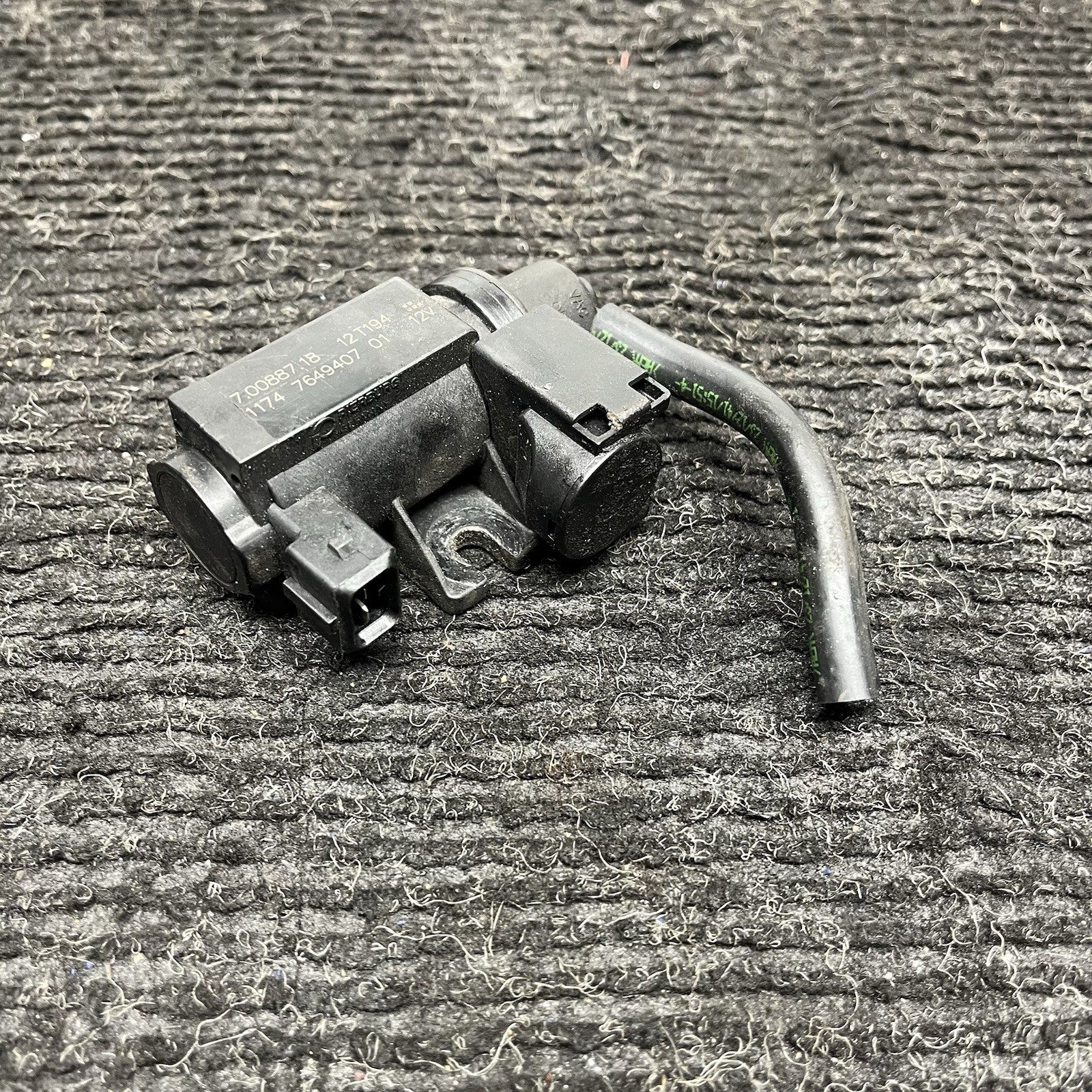 ☑️ OEM BMW E82 E92 F30 F10 Turbo Charger Air Pressure Boost Solenoid Valve N55