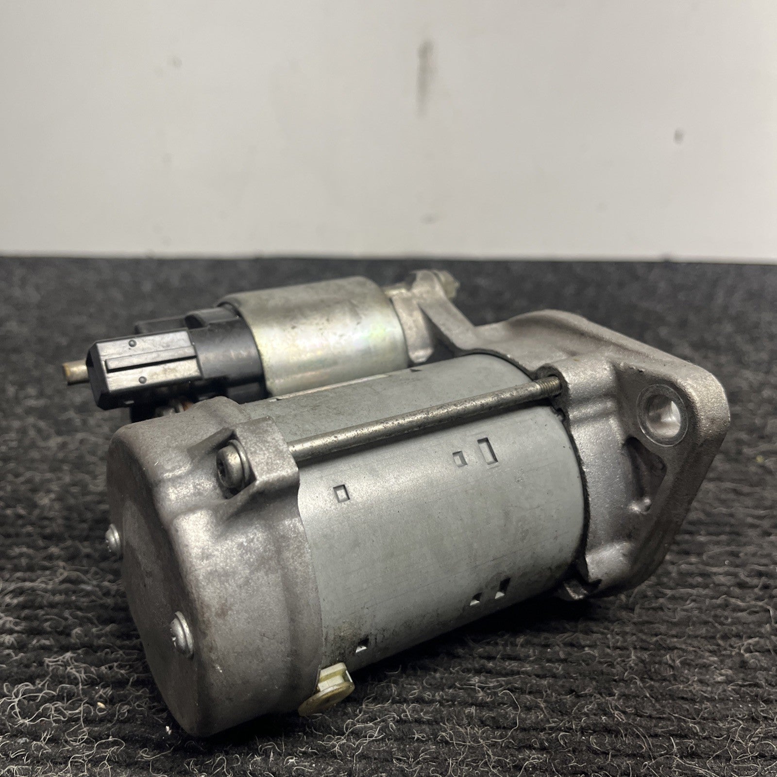 ☑️ OEM Engine Starter Motor 12412354701 For BMW E83 E90 E60 E71 E70 328i 328ix