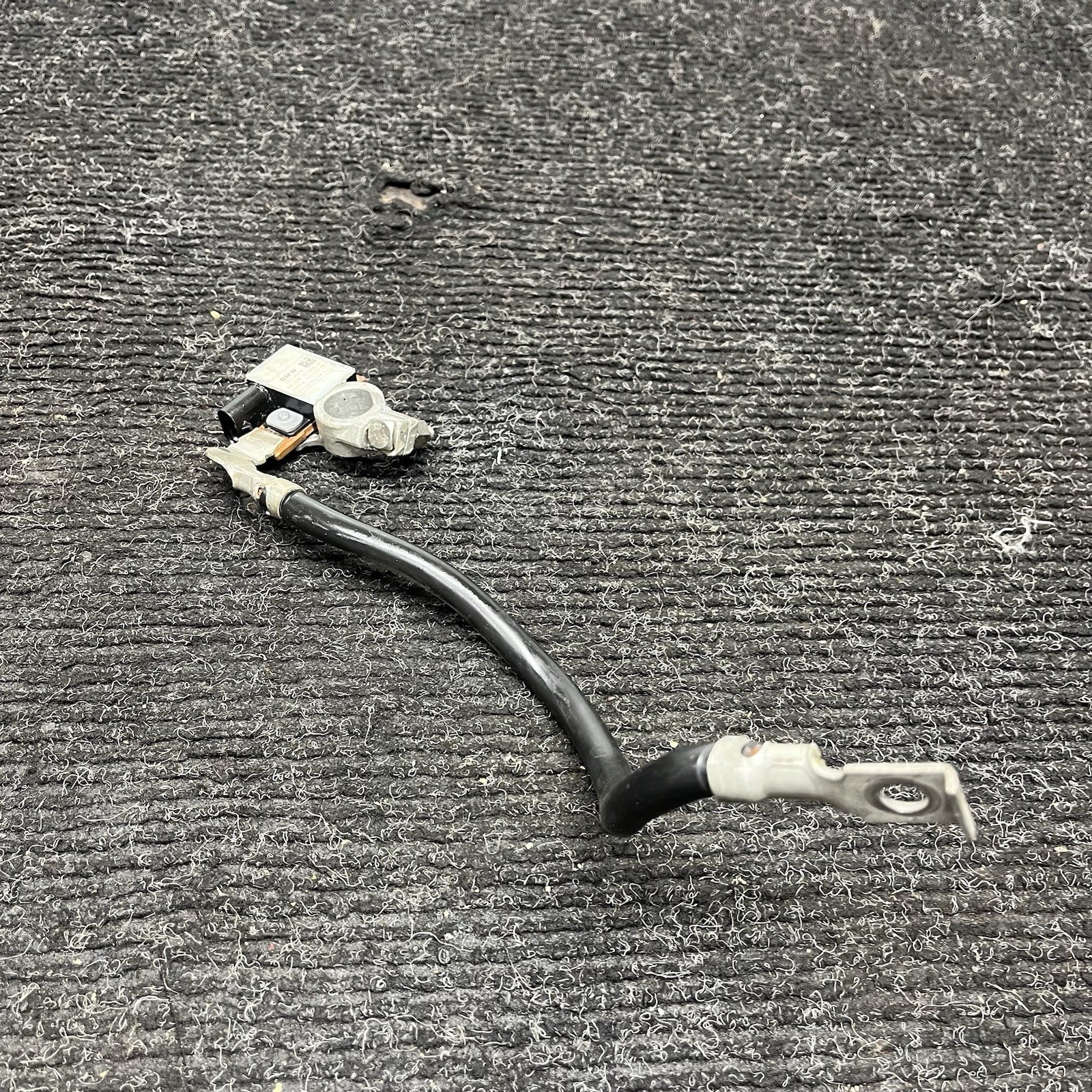 ☑️ 06-13 OEM BMW E90 E92 E93 335 M3 Battery Negative Cable Terminal IBS Ground