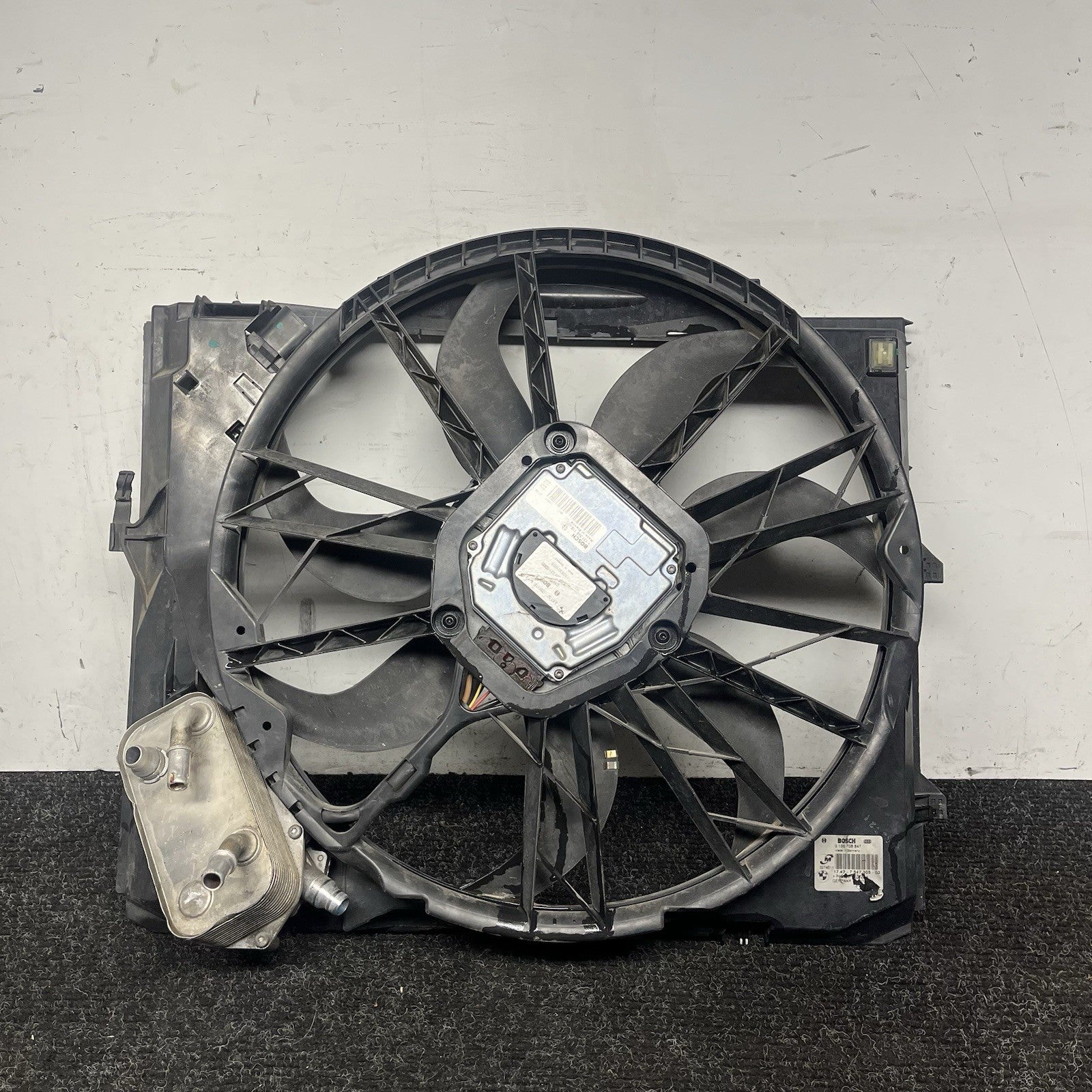 ☑️ 2007-2013 BMW 128i 328i N51 Radiator Cooling Fan 17427547305 OEM NOTE*