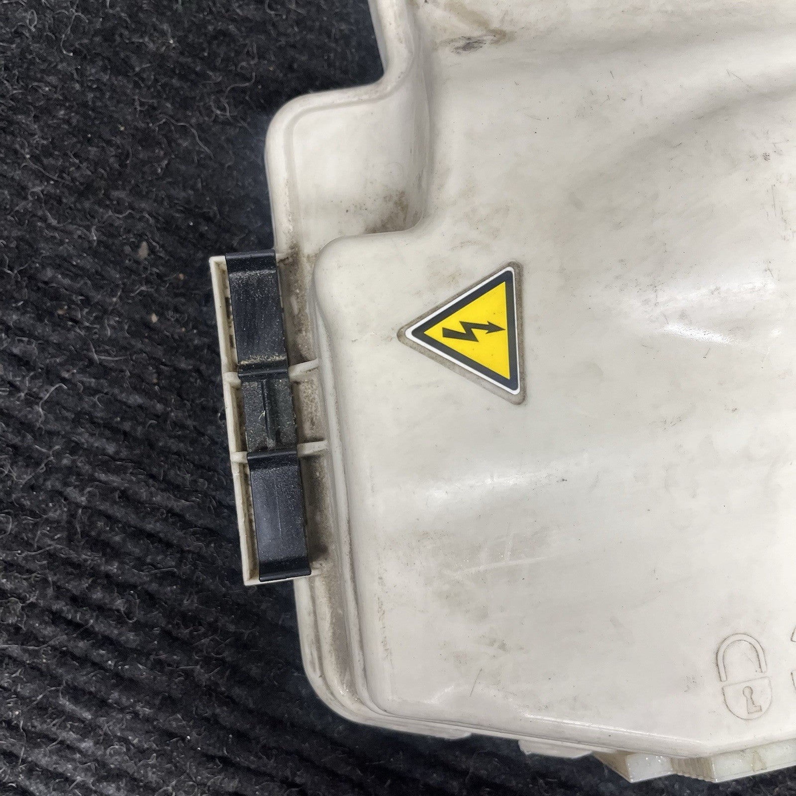 ☑️ 07-13 BMW E90 E92 335i 328i DME ECU Top Cover Housing Piece Unit 7544575 OEM