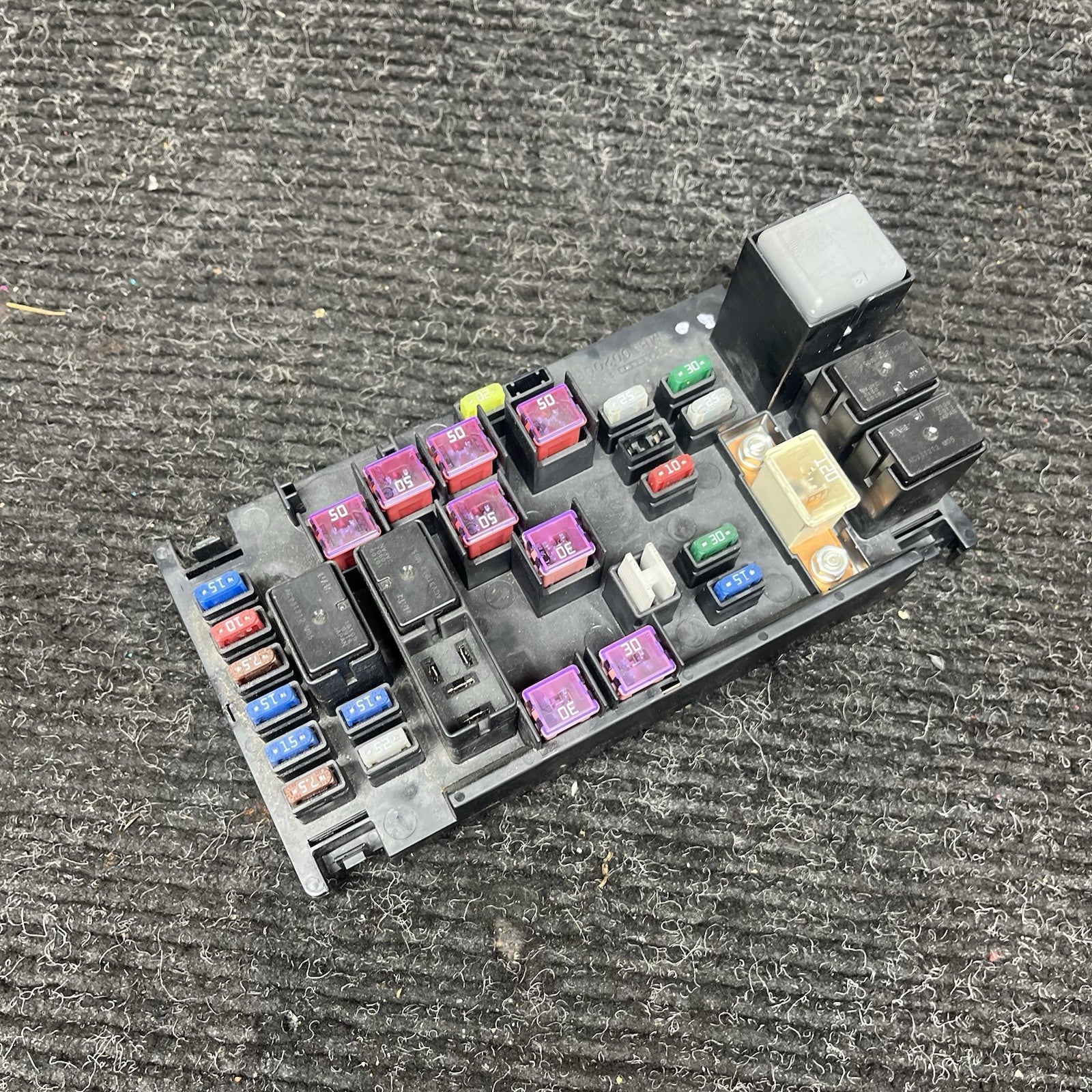 ☑️ 2008-2014 Subaru Impreza WRX STI Engine Bay Fuse Box Relay Box OEM 82241FG050