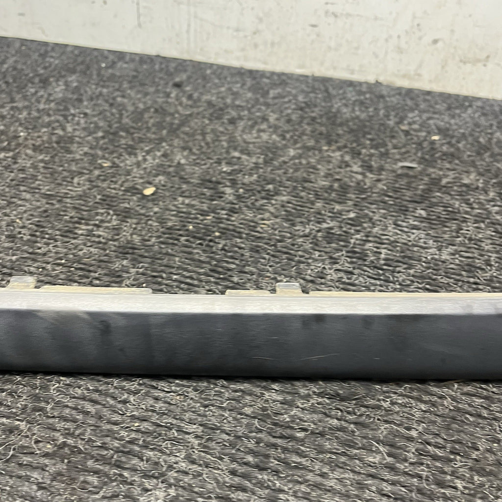 ☑️ 2002 BMW 325I E46 SEDAN REAR BUMPER TRIM MOLDING LEFT RIGHT CENTER 7030603