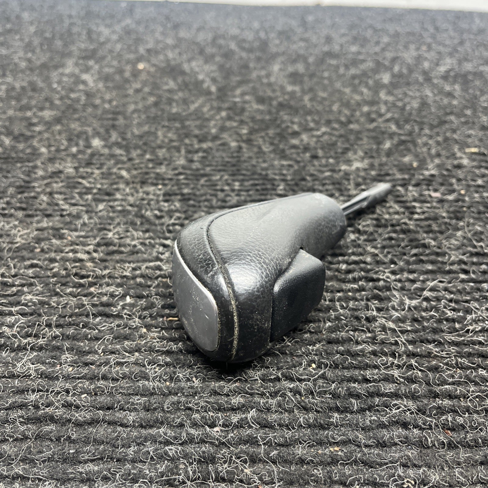 ☑️ 07-13 BMW E90 E92 328I 335I AUTOMATIC GEAR SHIFT KNOB SHIFTER OEM