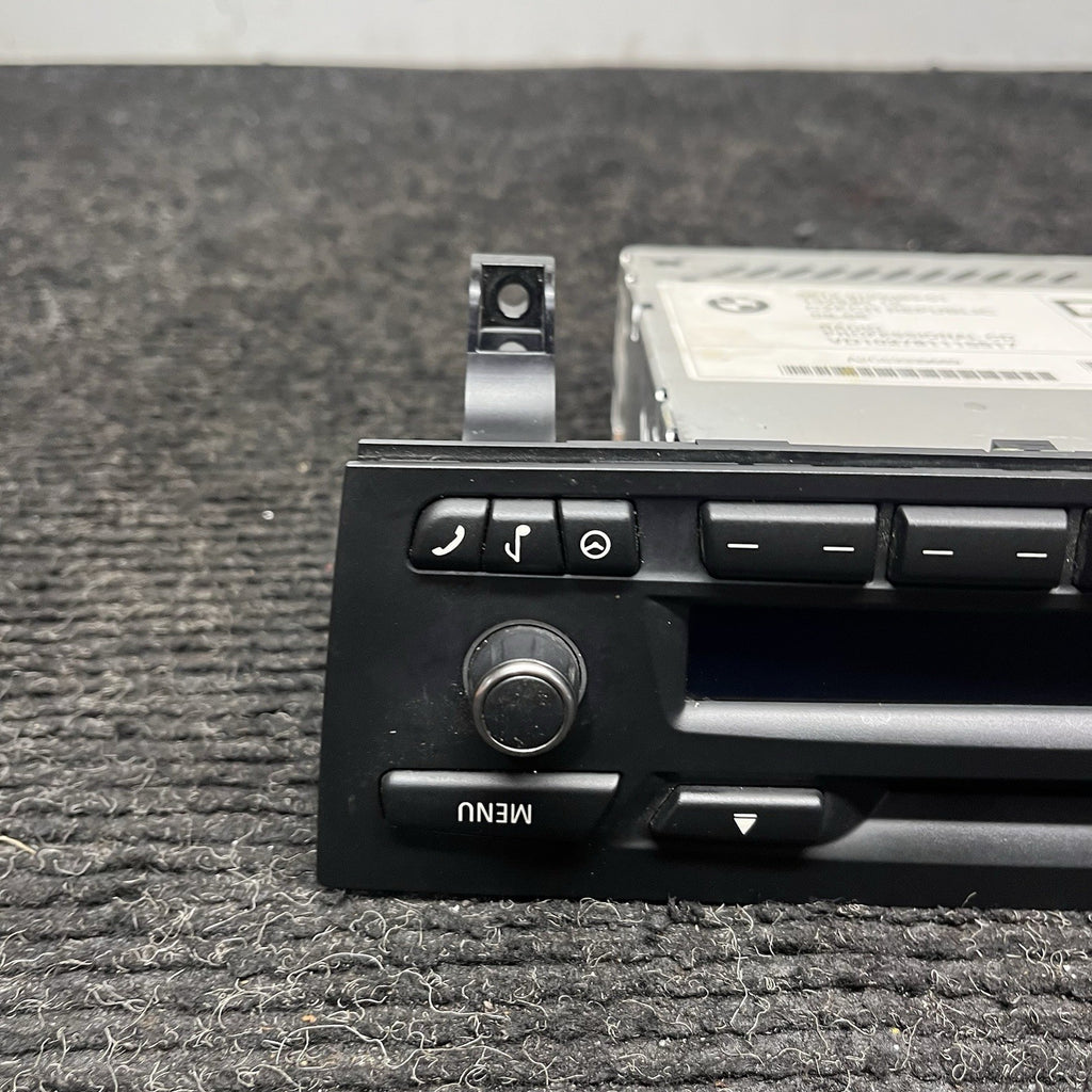 ☑️ 07-13 OEM BMW E90 E92 E93 335 Radio Professional Tuner Receiver CD Player
