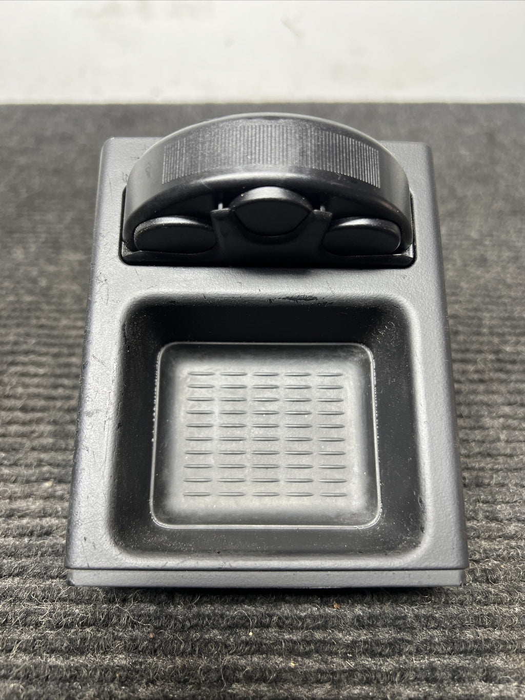 ☑️ BMW E46 NEW GENUINE CENTER CONSOLE STORAGE TRAY BLACK COIN BOX 8248505 99-05