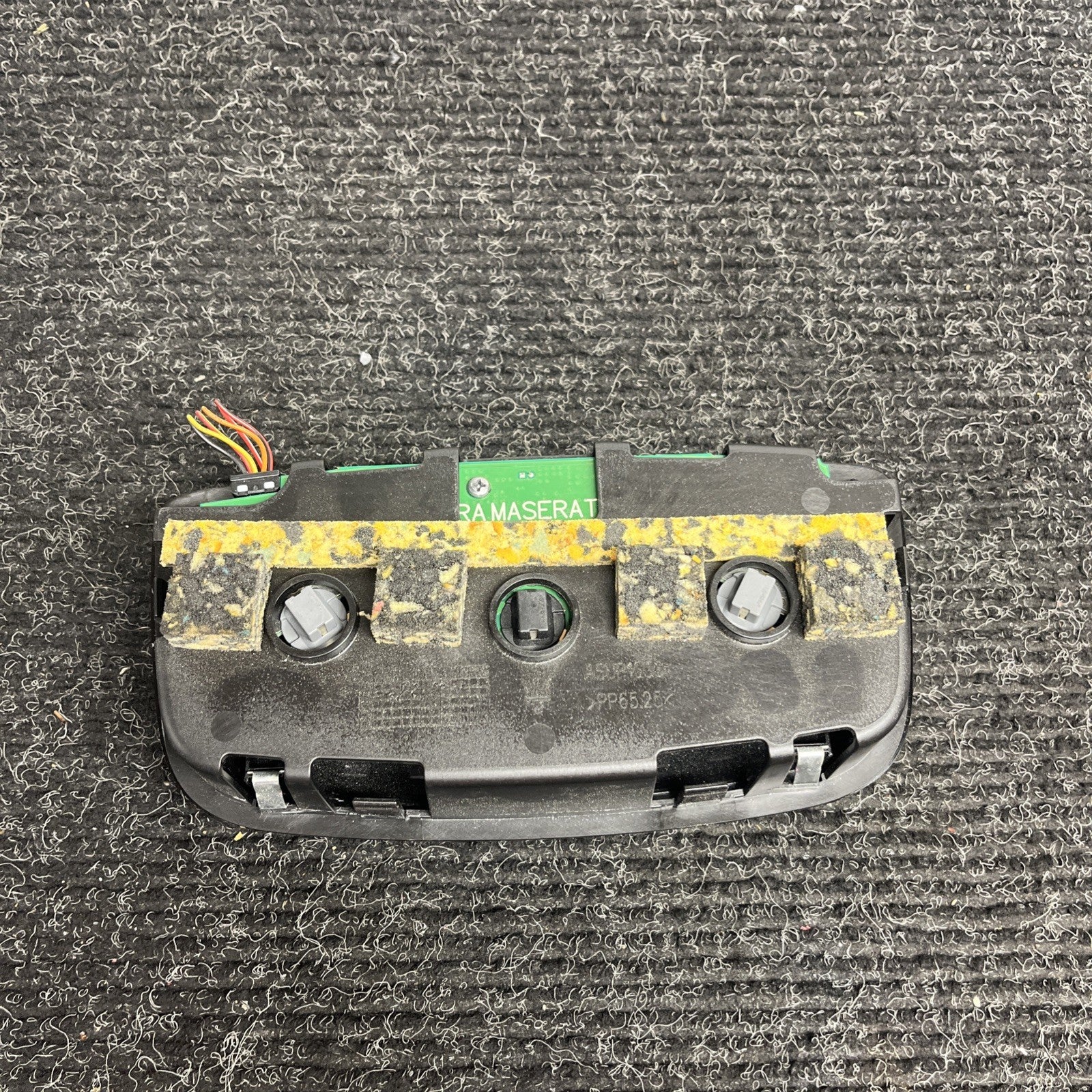 ☑️ 2014-2017 MASERATI GHIBLI S Q4 REAR OVERHEAD DOME READING MAP LIGHT LAMP OEM