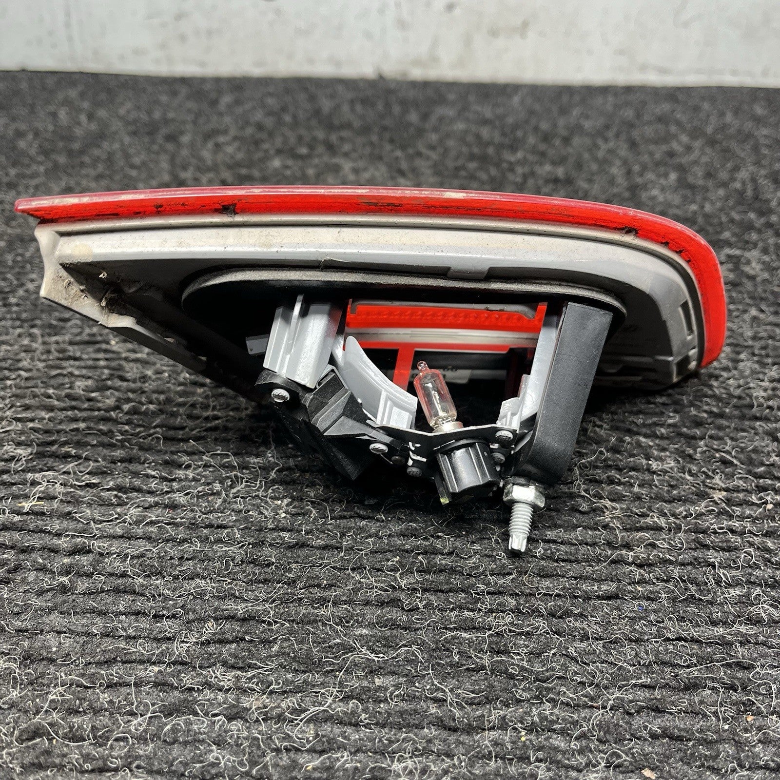 ☑️ 2007-2010 BMW E92 328i 335i COUPE INNER PASSENGER RH TAIL LIGHT PRE-LCI OEM