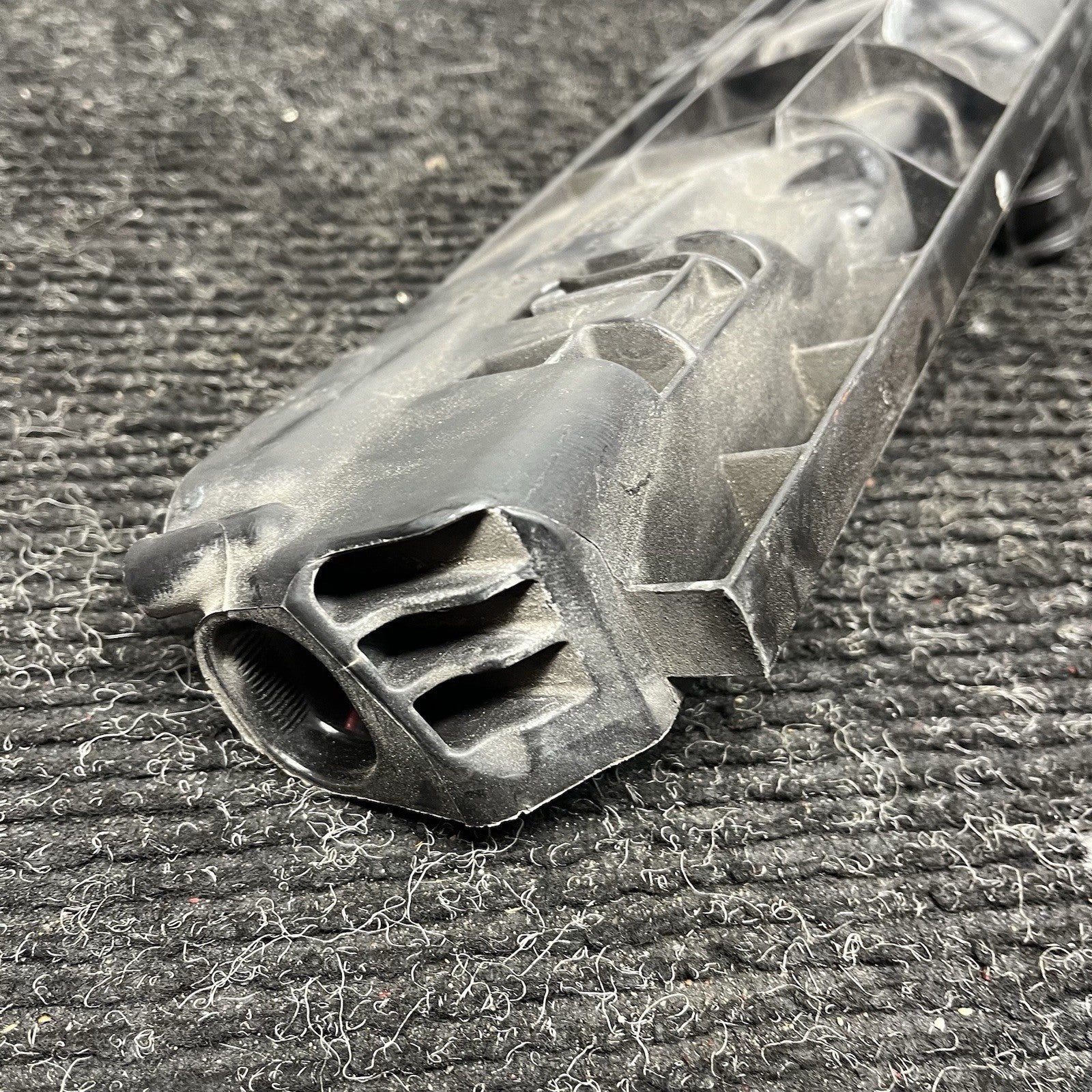 ☑️ BMW E90 Radiator Mount Carrier Left 7524912 OEM 06-11 325 328 330 335 M3