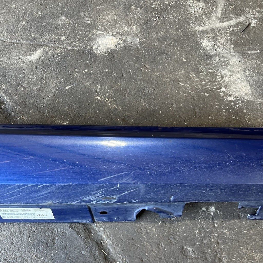 ☑️ 07-13 OEM BMW E92 E93 328 335 Passenger Side Skirt Rocker Panel Lemans Blue