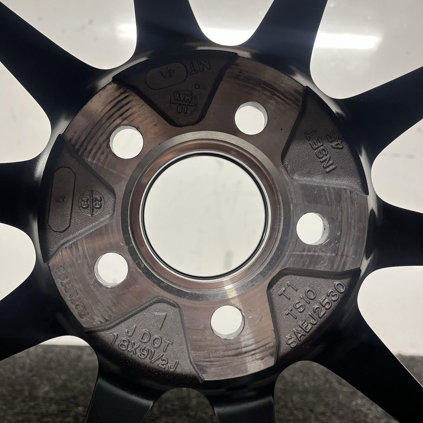 ☑️ 18X9.5 Enkei TS10 Wheel/Rim Gloss Black 5x100 Inset 45