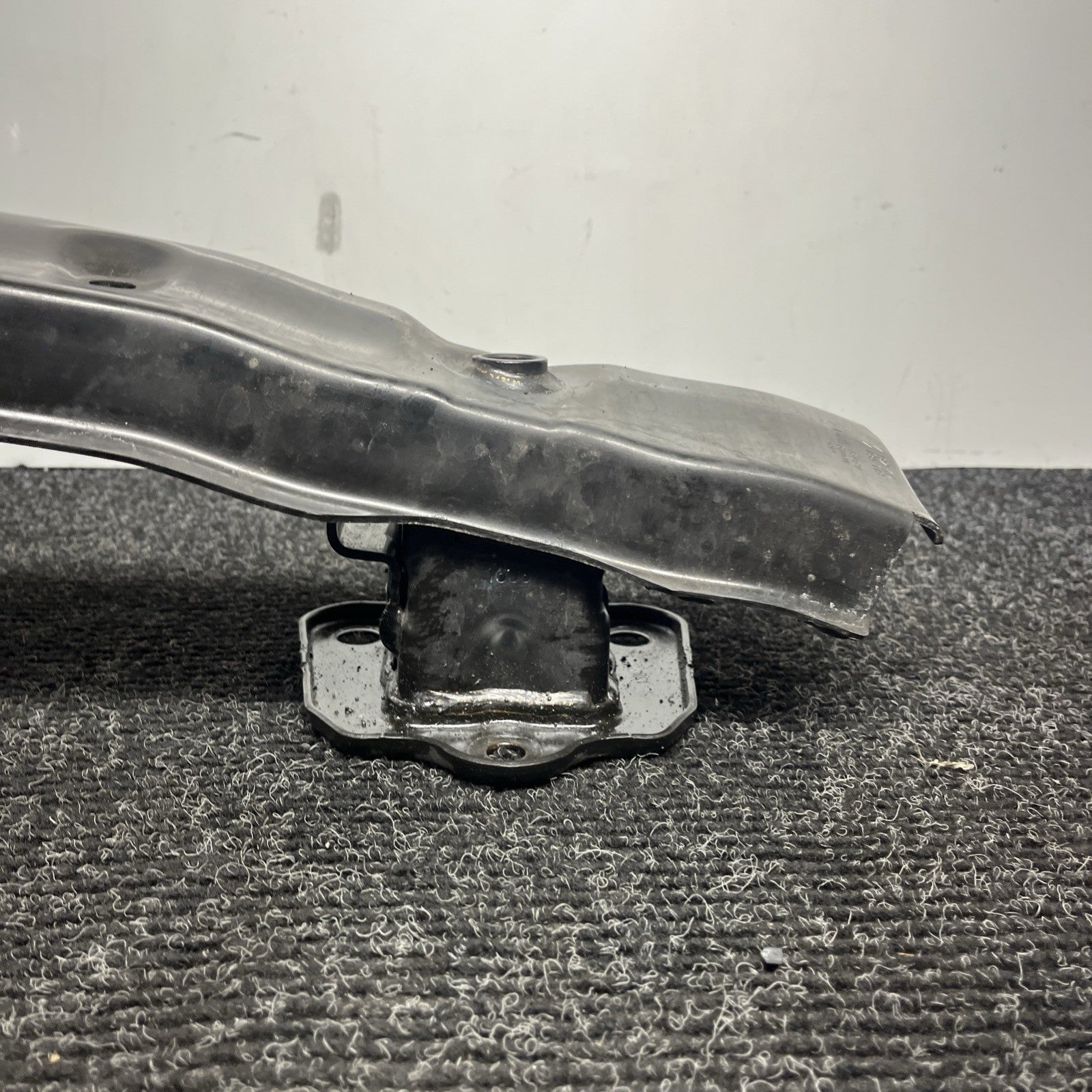 ☑️ BMW REAR BUMPER REINFORCEMENT IMPACT BAR E88 E82 1 SERIES 08-13