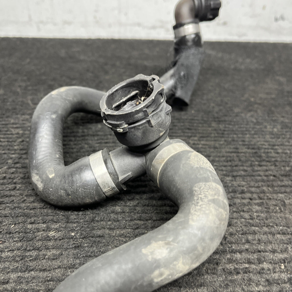 ☑️ 09-16 OEM BMW E89 Z4 35i DCT Radiator N54 Engine Coolant Pipe Hose Lower