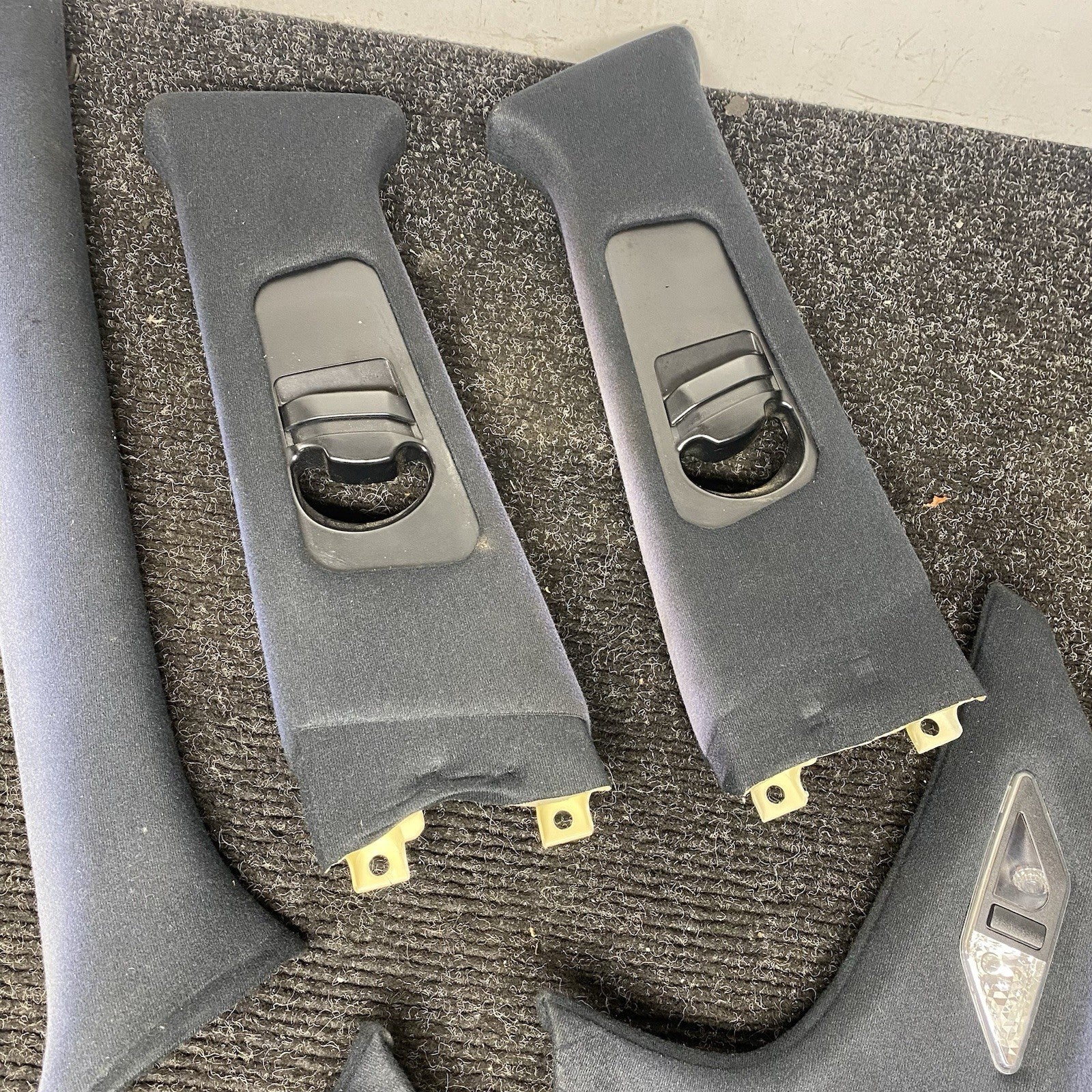 ☑️ BMW E46 3-Series Sedan Pillars Lights Trims Set 1999-2005 OEM Black