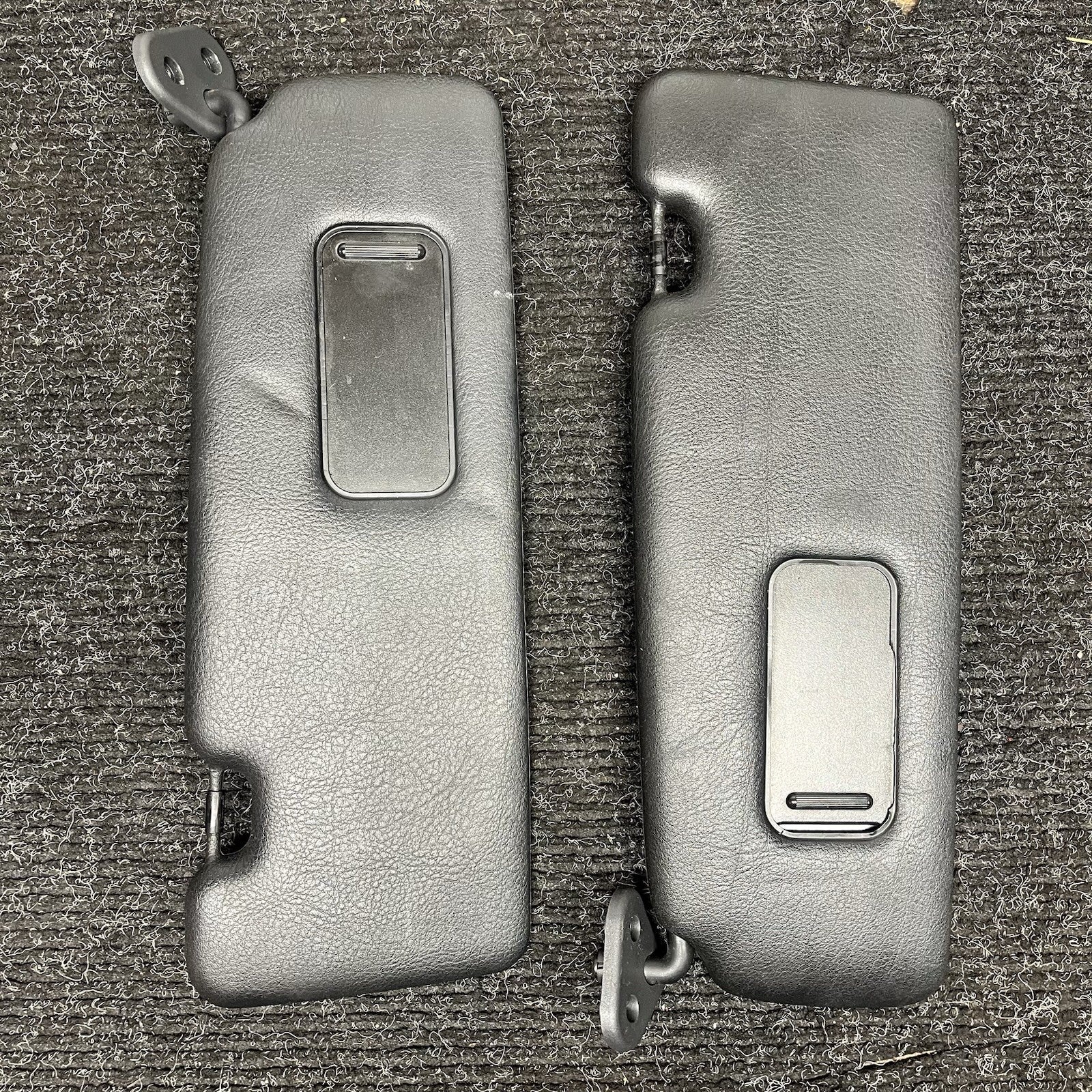 ☑️ 01-06 BMW E46 3-SERIES CONVERTIBLE SET OF 2 FRONT LEFT & RIGHT SUN VISOR OEM