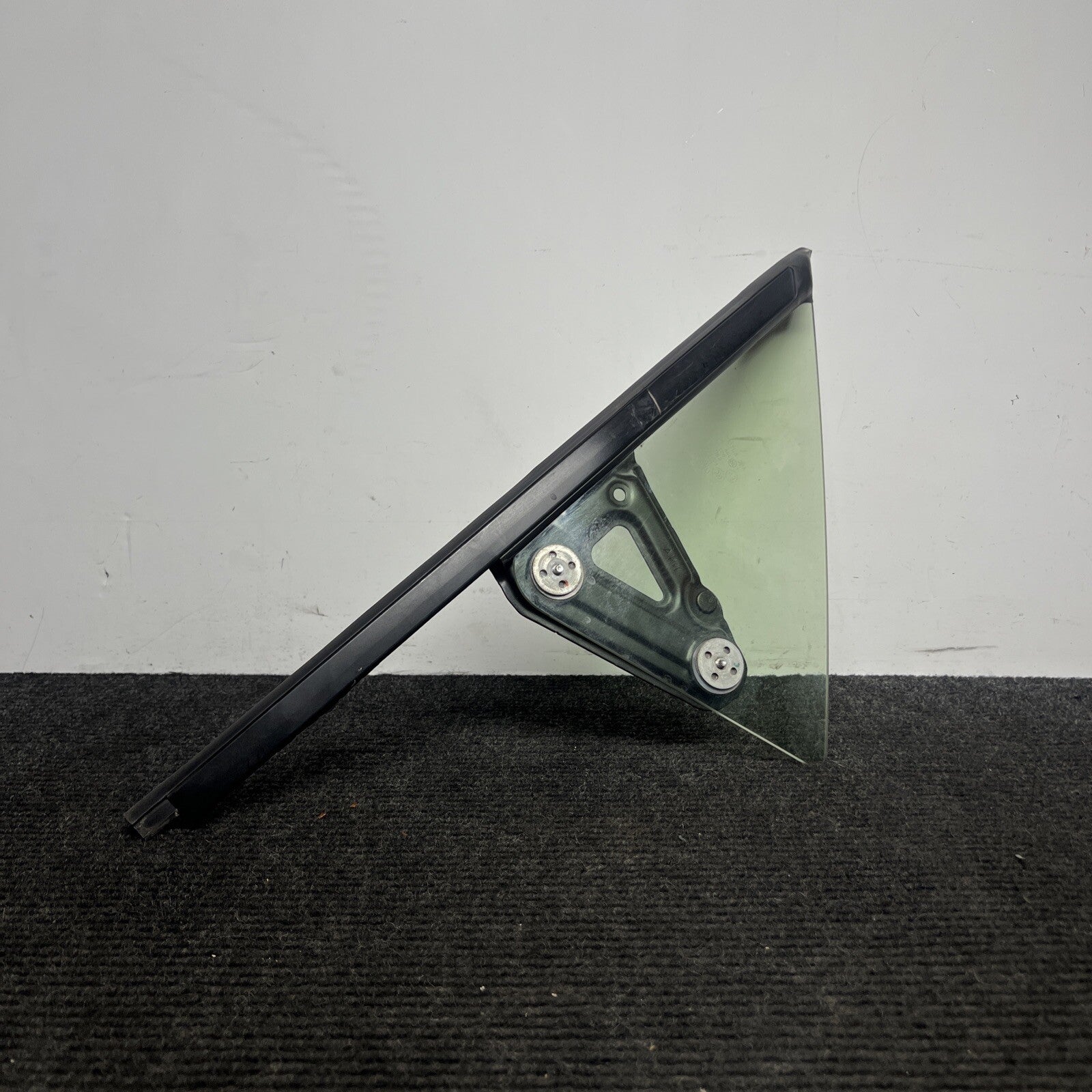 ☑️ 2013-2019 FRS 86 BRZ FRONT RIGHT PASS SIDE DOOR WINDOW CORNER GLASS OEM