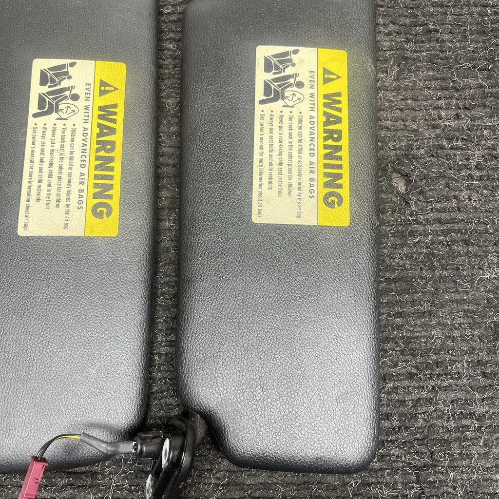 ☑️ 2006-2013 BMW E93 Sun Visor Shade Set Visors Left Right Pair Black OEM