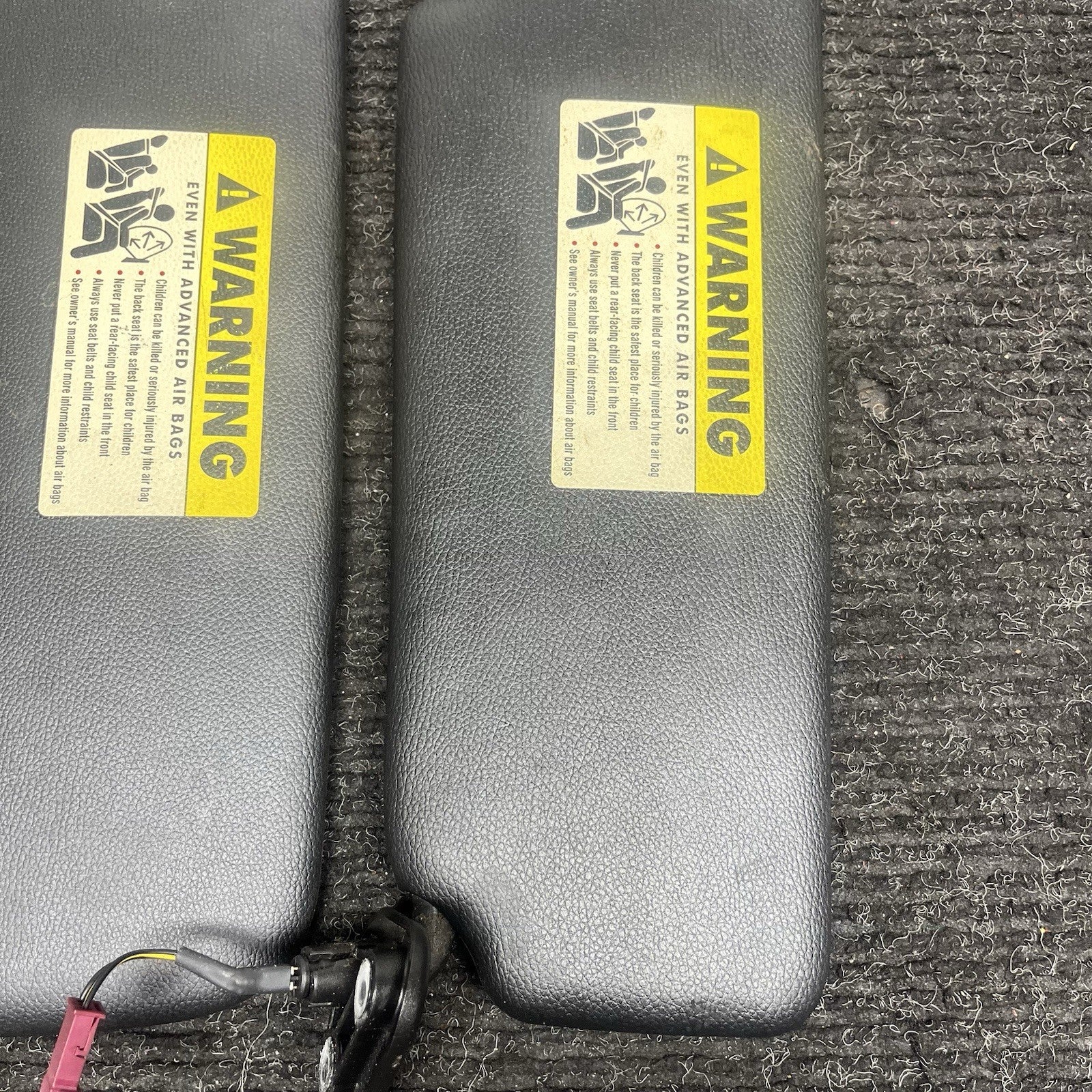☑️ 2006-2013 BMW E93 Sun Visor Shade Set Visors Left Right Pair Black OEM