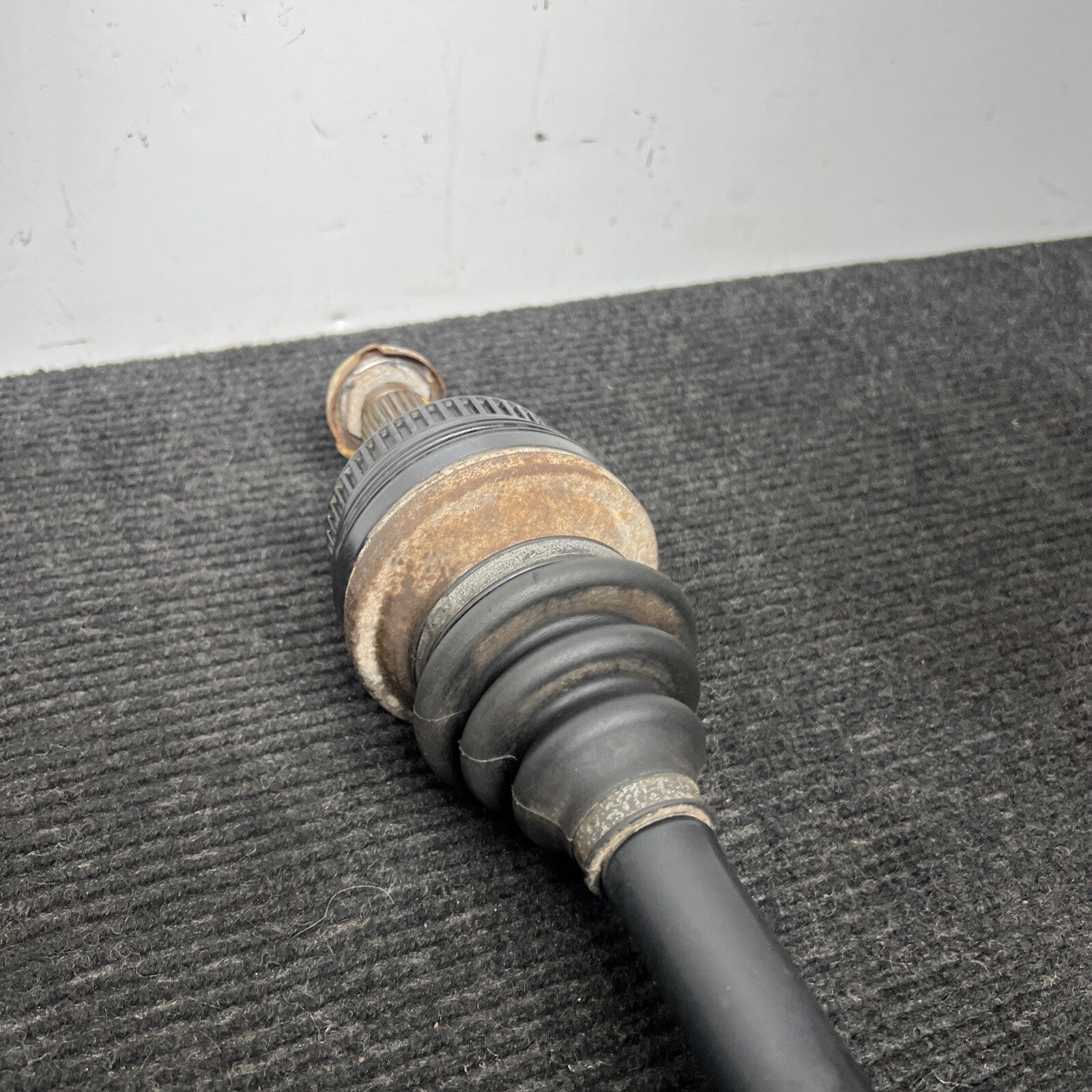 ☑️ 1997-02 BMW Z3 OEM Rear Right Hand Pass Side Axle GOOD SHAPE W/HARDWARE