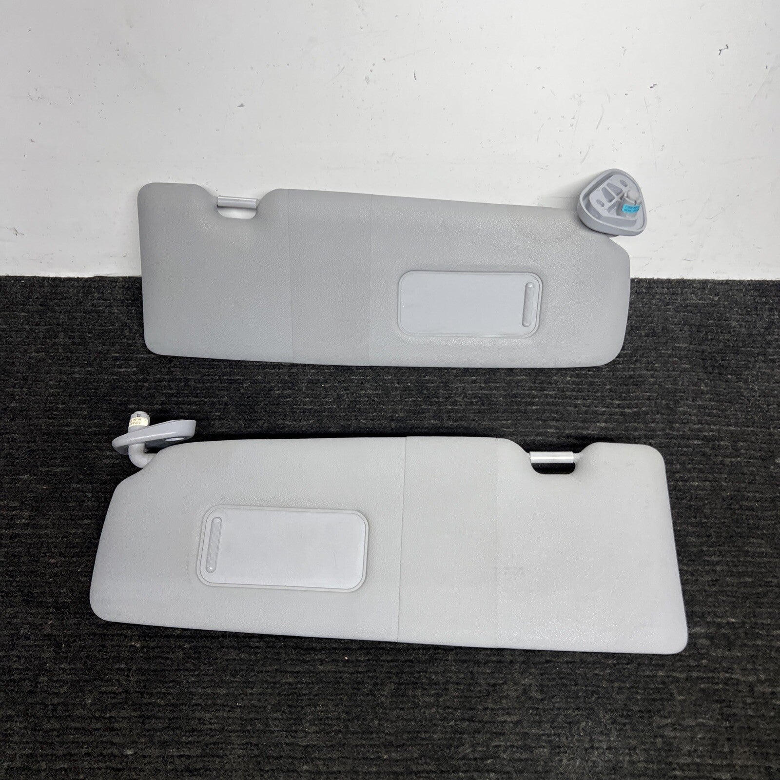 ☑️ BMW E82 128 135 Left Driver Upper Sun Shade Visor Blind Trim Set Cover Oem