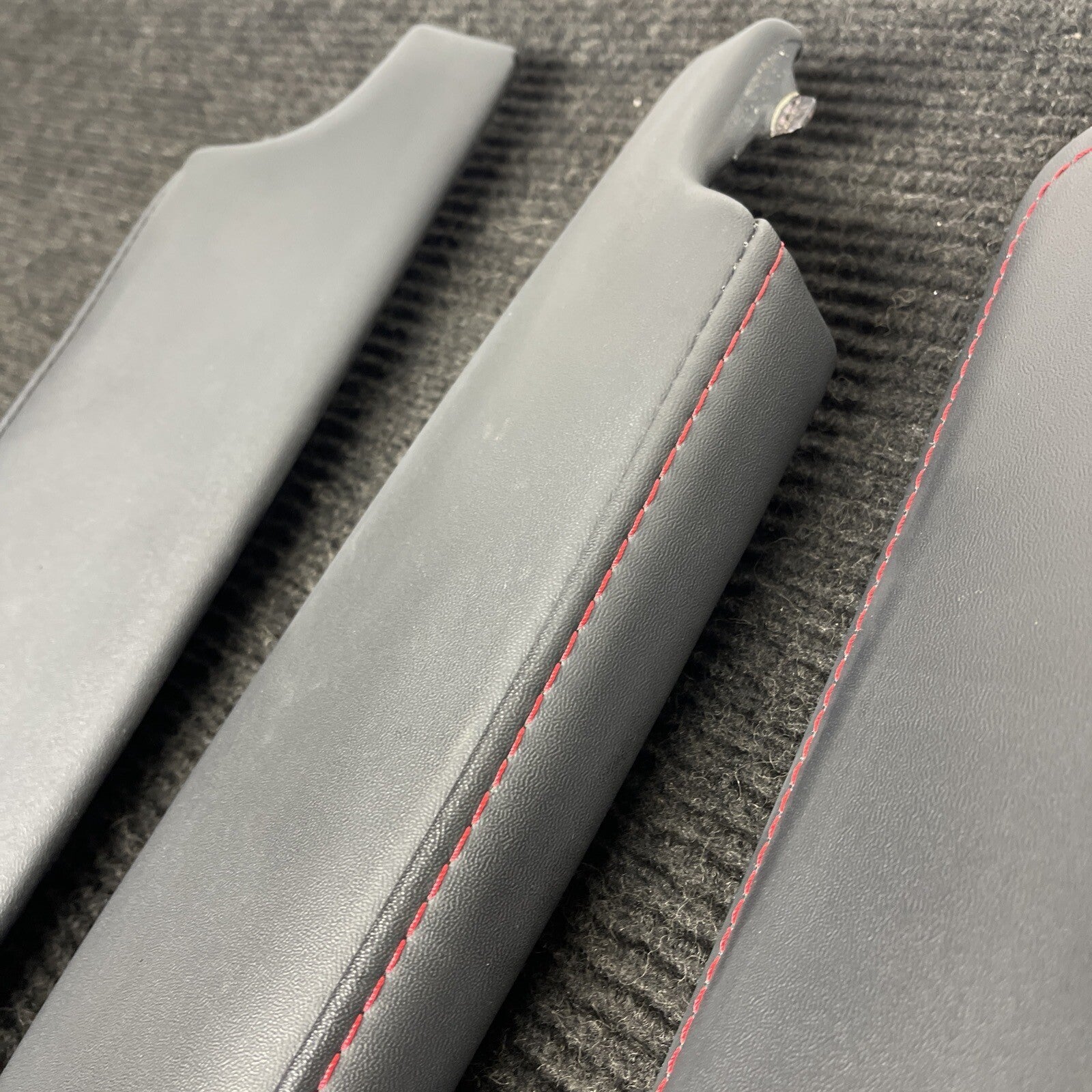 13-19 SCION FRS SUBARU BRZ 86 DOOR PANEL RED STITCHING LEATHER TRIM ARMREST SET