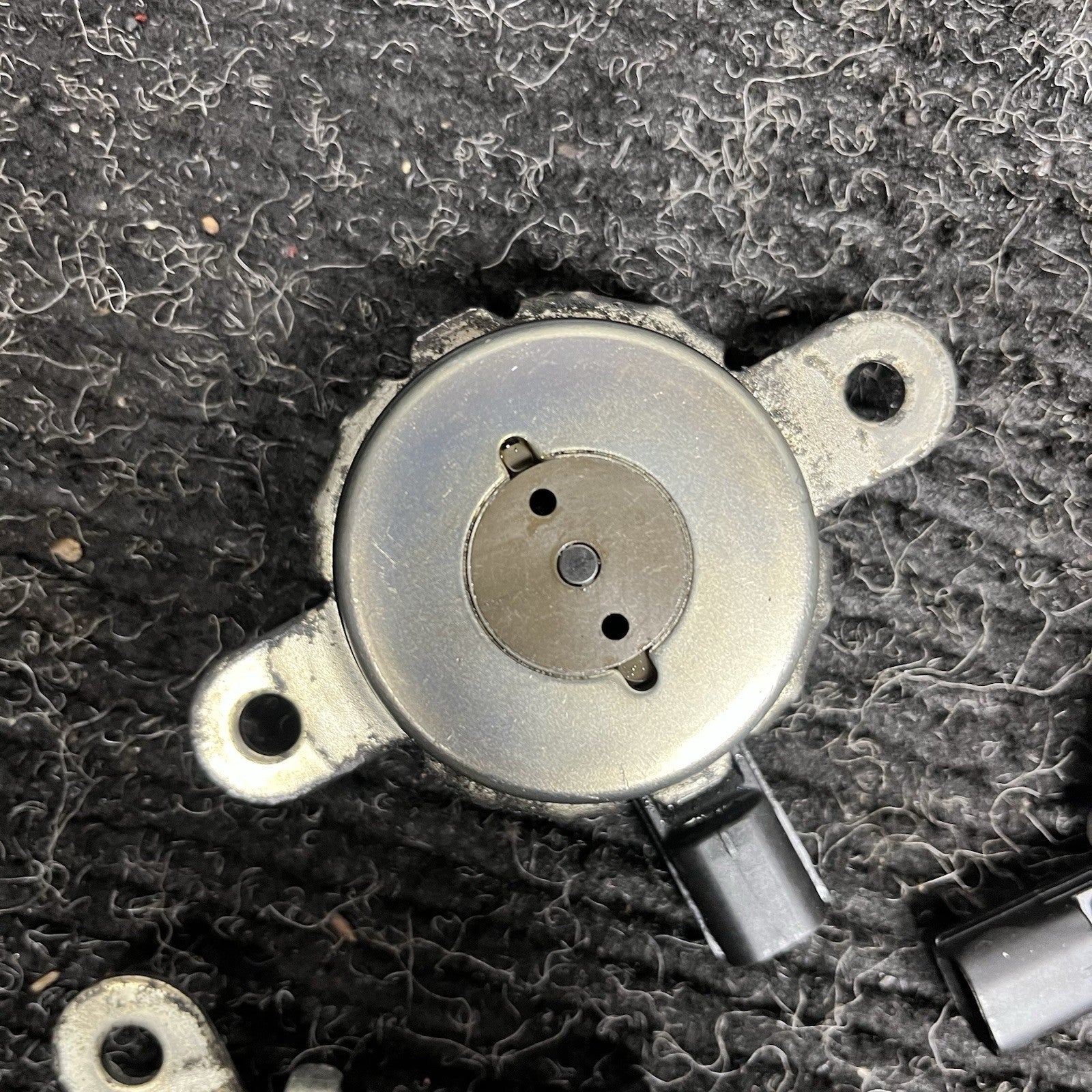 ☑️ 13-16 Subaru BRZ Scion FRS FA20 Left & Right Camshaft Gear Sensor Set OEM