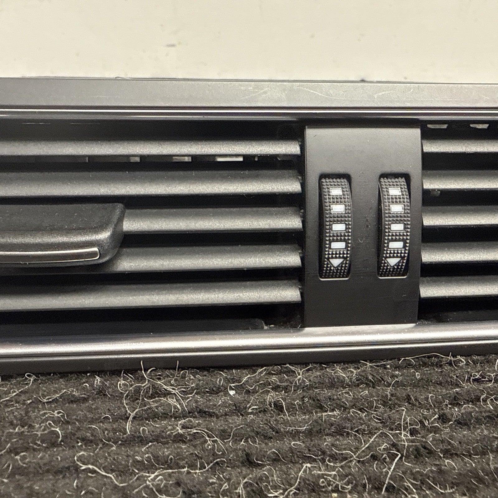☑️ 08-16 AUDI 8T A5 S5 RS5 A4 S4 CENTER DASHBOARD DASH AIR VENT TRIM OEM