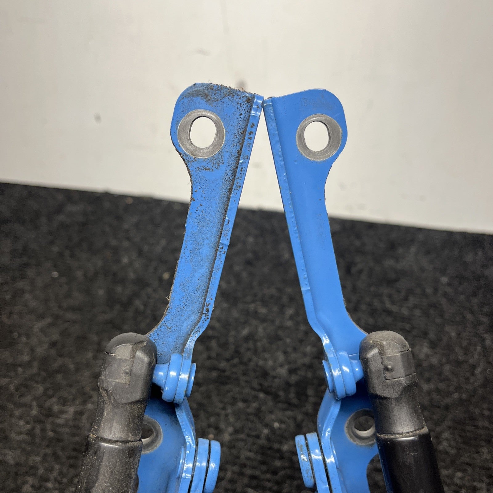 ☑️ 2013-2020 Subaru BRZ Scion FRS 86 Left & Right Trunk Hinge Shock Set Pair OEM