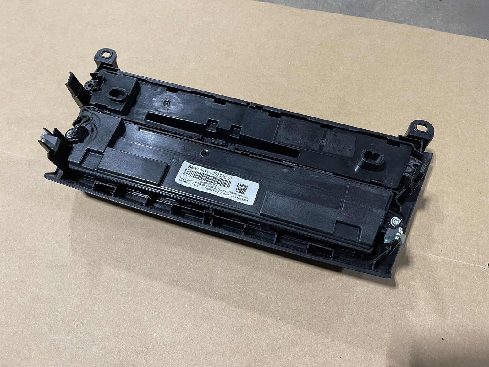 12-20 OEM BMW F30 F33 F36 F22 AC Heater Radio Media Control Panel Ambient Light