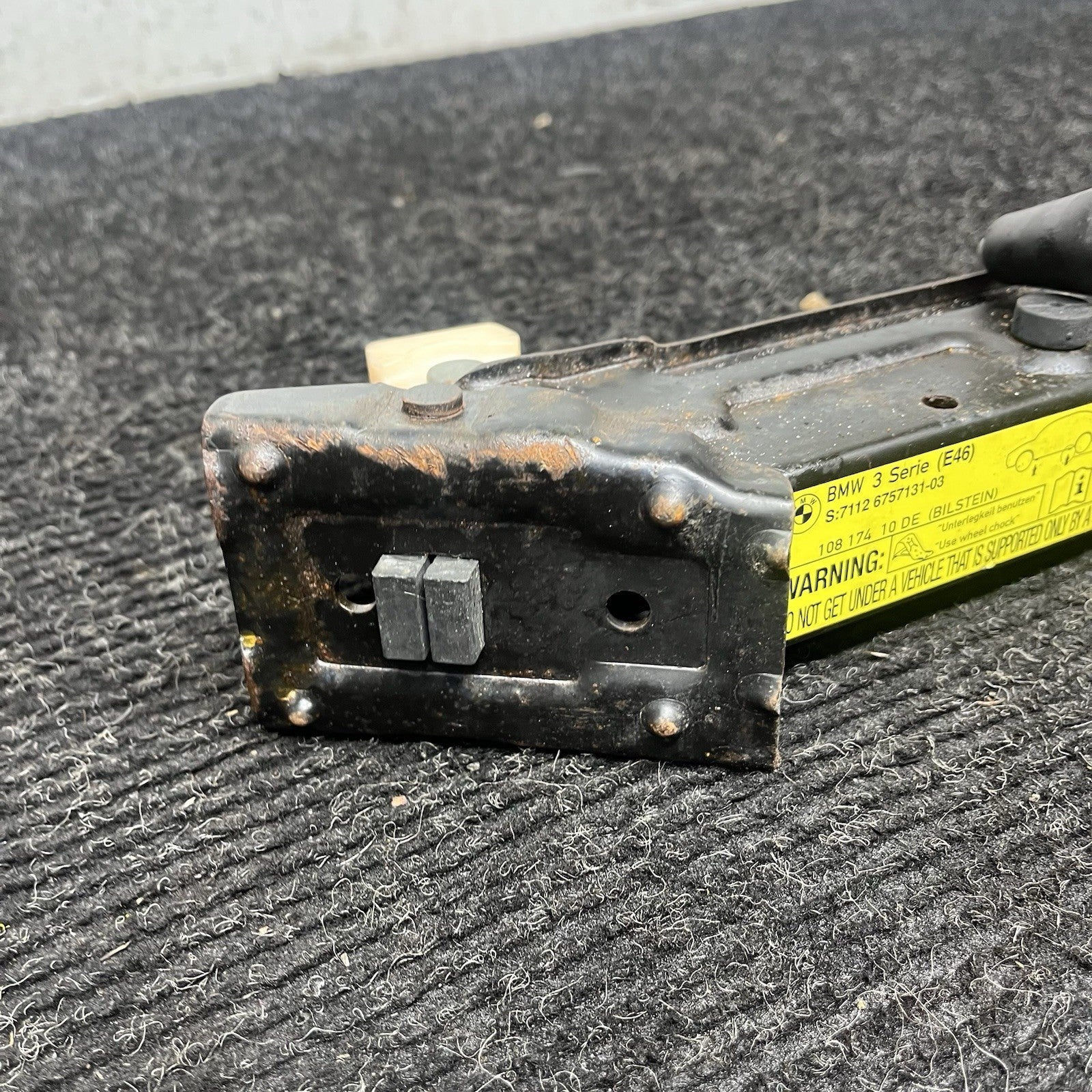 ☑️ BMW E46 3-Series Factory Spare Tire Changing Jack Lifting Tool 1999-2006 OEM