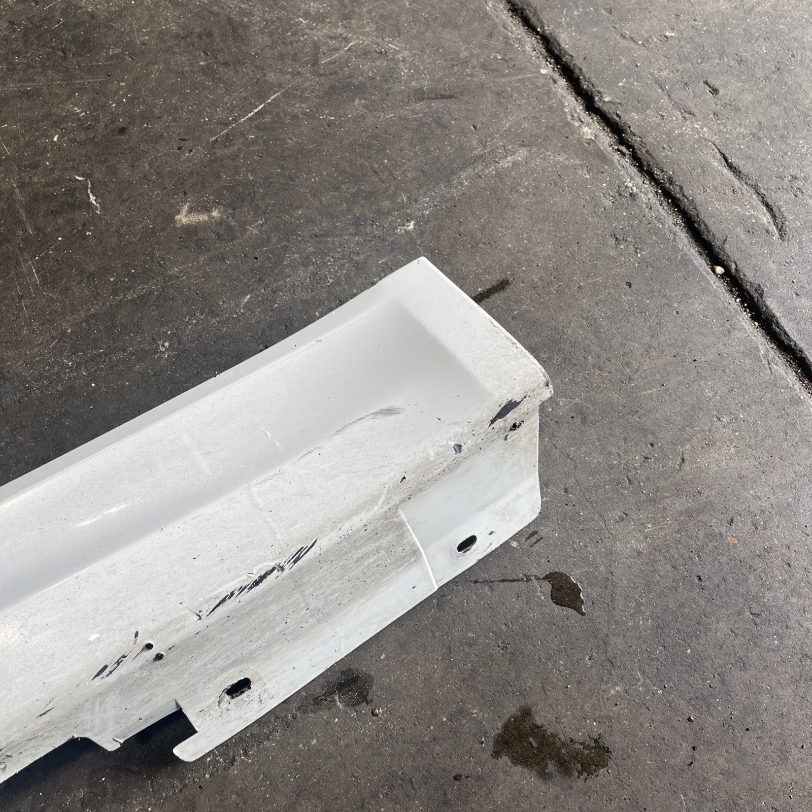 ☑️ 07-13 OEM BMW E92 E93 M3 Right Passenger Side Skirt Rocker Panel Alpine White