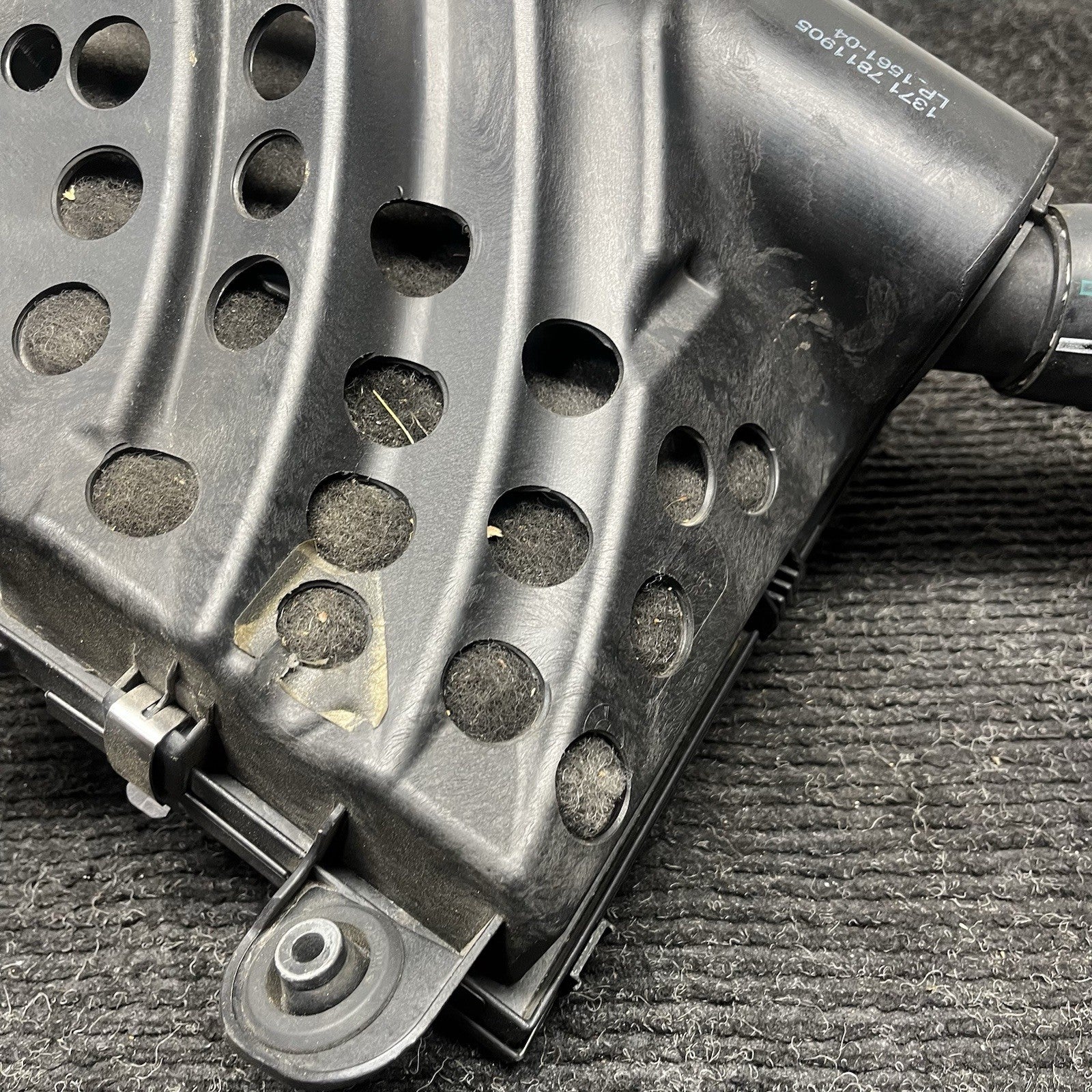 ☑️ 09-11 OEM BMW E90 335d M57 Diesel Engine Air Filter Housing Intake Silencer