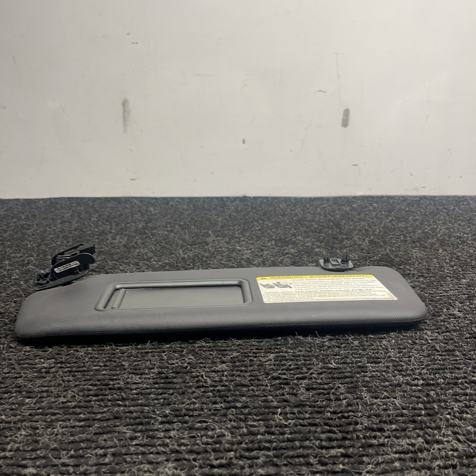 ☑️ 2014-2017 AUDI S5 OVERHEAD RIGHT PASSENGER SIDE SUN VISOR SHADE BLACK OEM