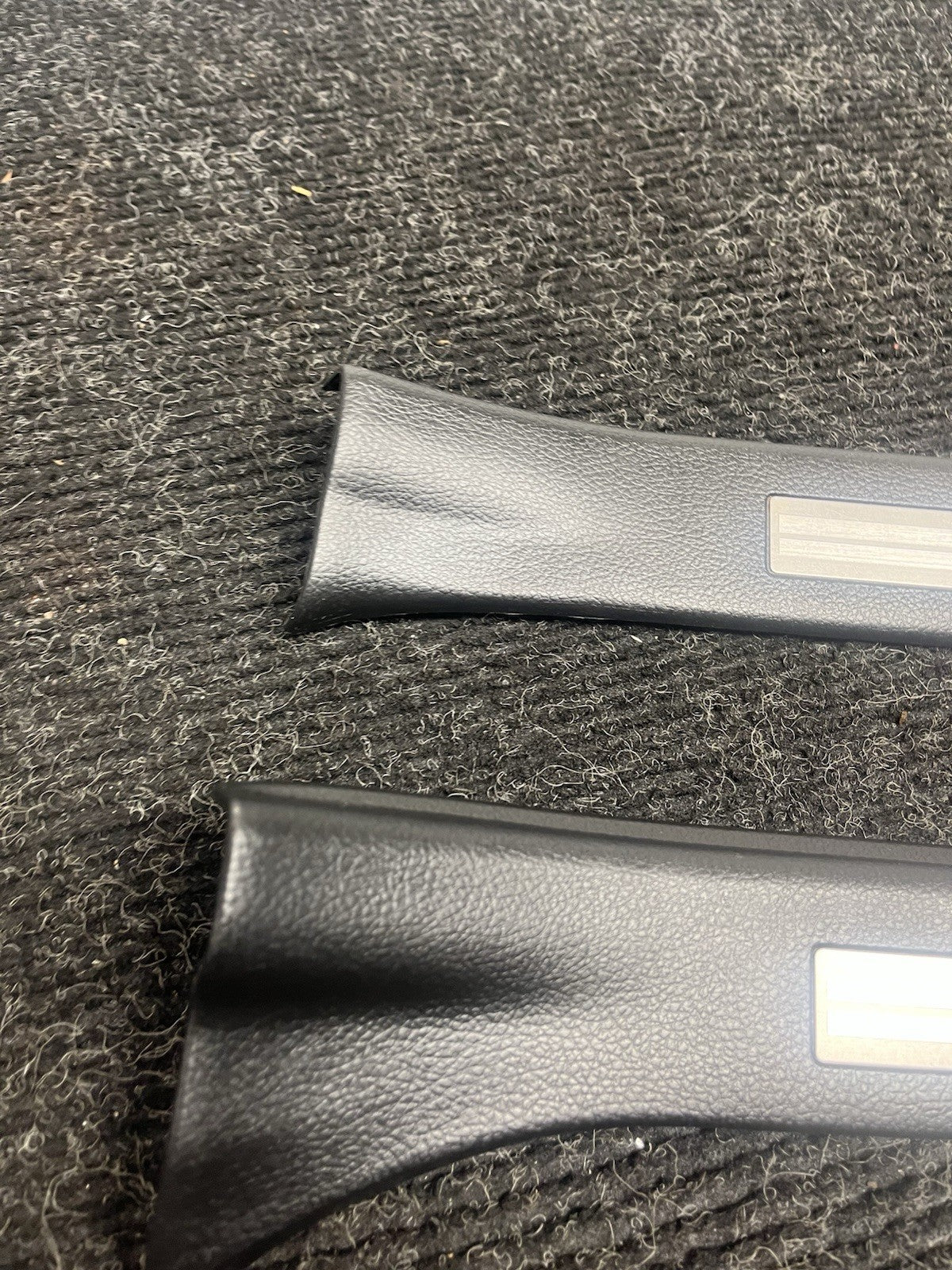 ☑️ 2015-2021 Subaru WRX STI Front Door Sill Trim Set OEM LU85