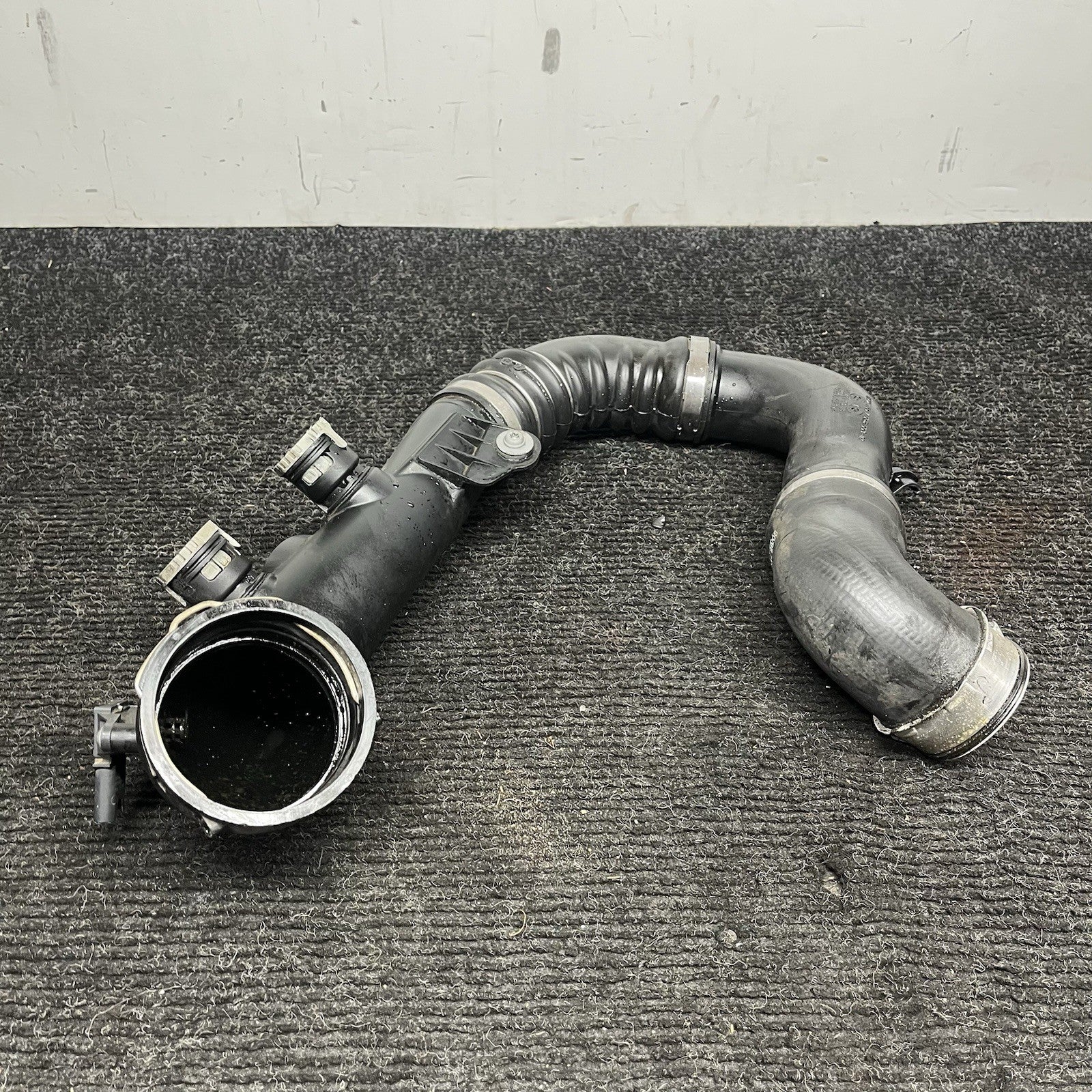☑️ BMW 07-10 E90 E92 E82 N54 Air Intake Charge Induction Charge Pipe Tract OEM