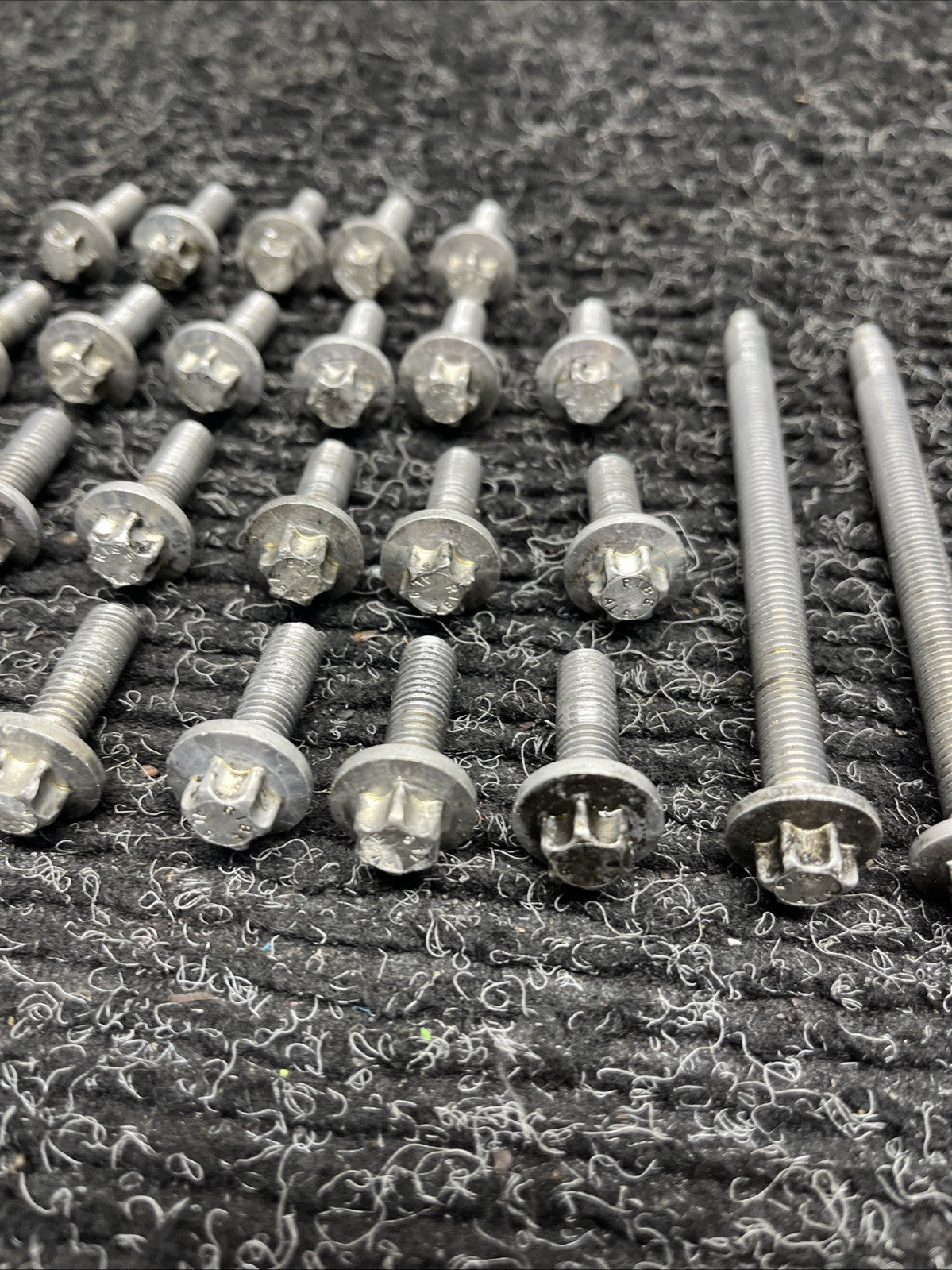 ☑️ 2007-2010 BMW 335i E90 E92 E93 E82 N54 Oil Pan Bolt  Complete Set OEM
