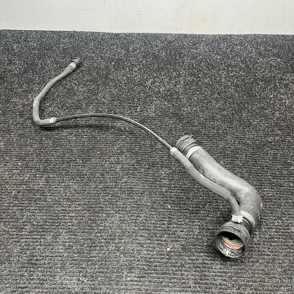 ☑️ BMW E88 E90 E92 135 335 N54 Upper Engine Radiator Coolant Hose Pipe Line OEM