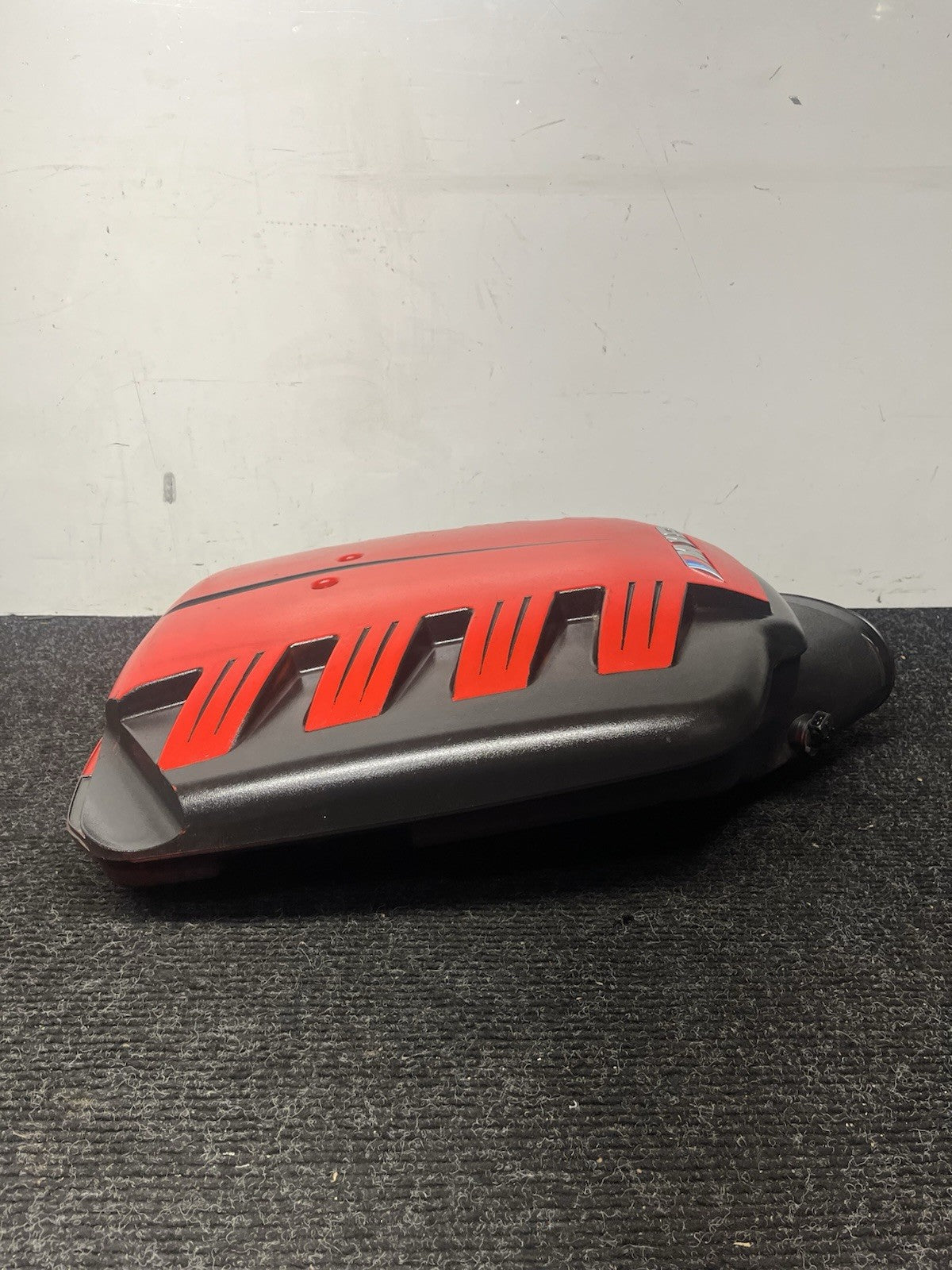 ☑️ 08-13 OEM BMW M3 E90 E92 E93 Air Intake Manifold Engine Cover Plenum S65 V8