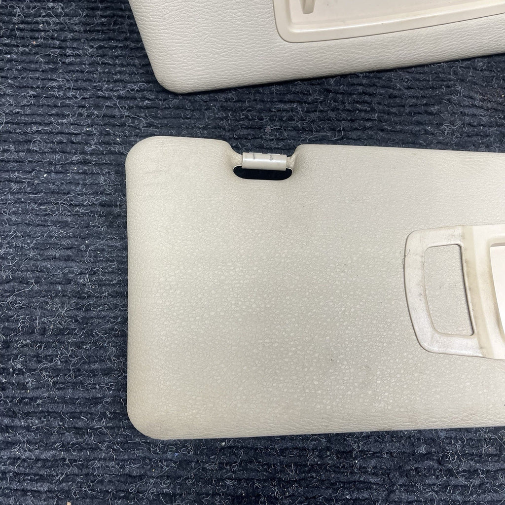 ☑️ 2007-2013 BMW E70 X5 X5M Front Left Right Interior Sun Visor Pair BEIGE OEM