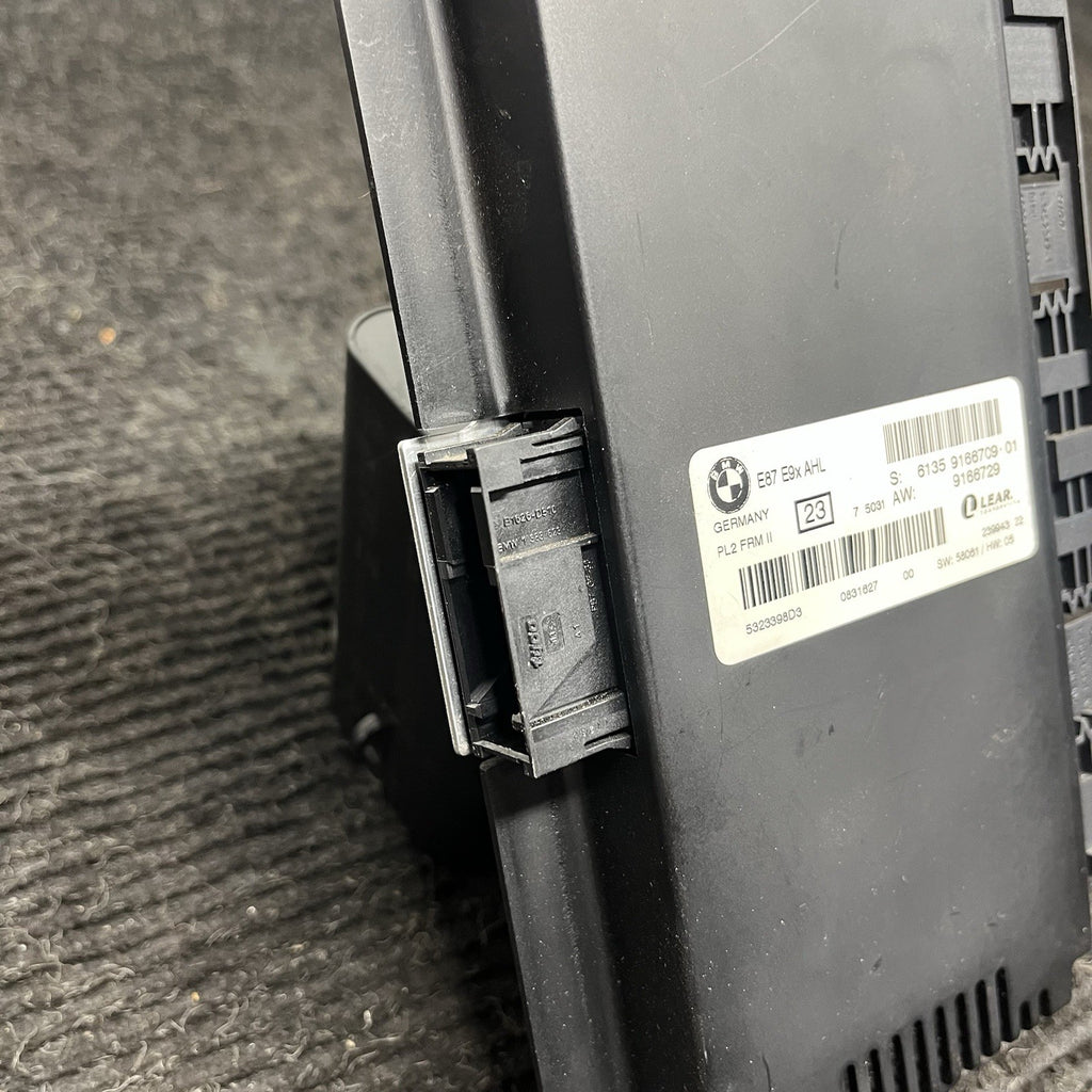 ☑️ 06-10 OEM BMW E90 E92 M3 328 335 RM3R PL2 Footwell Light Control Module