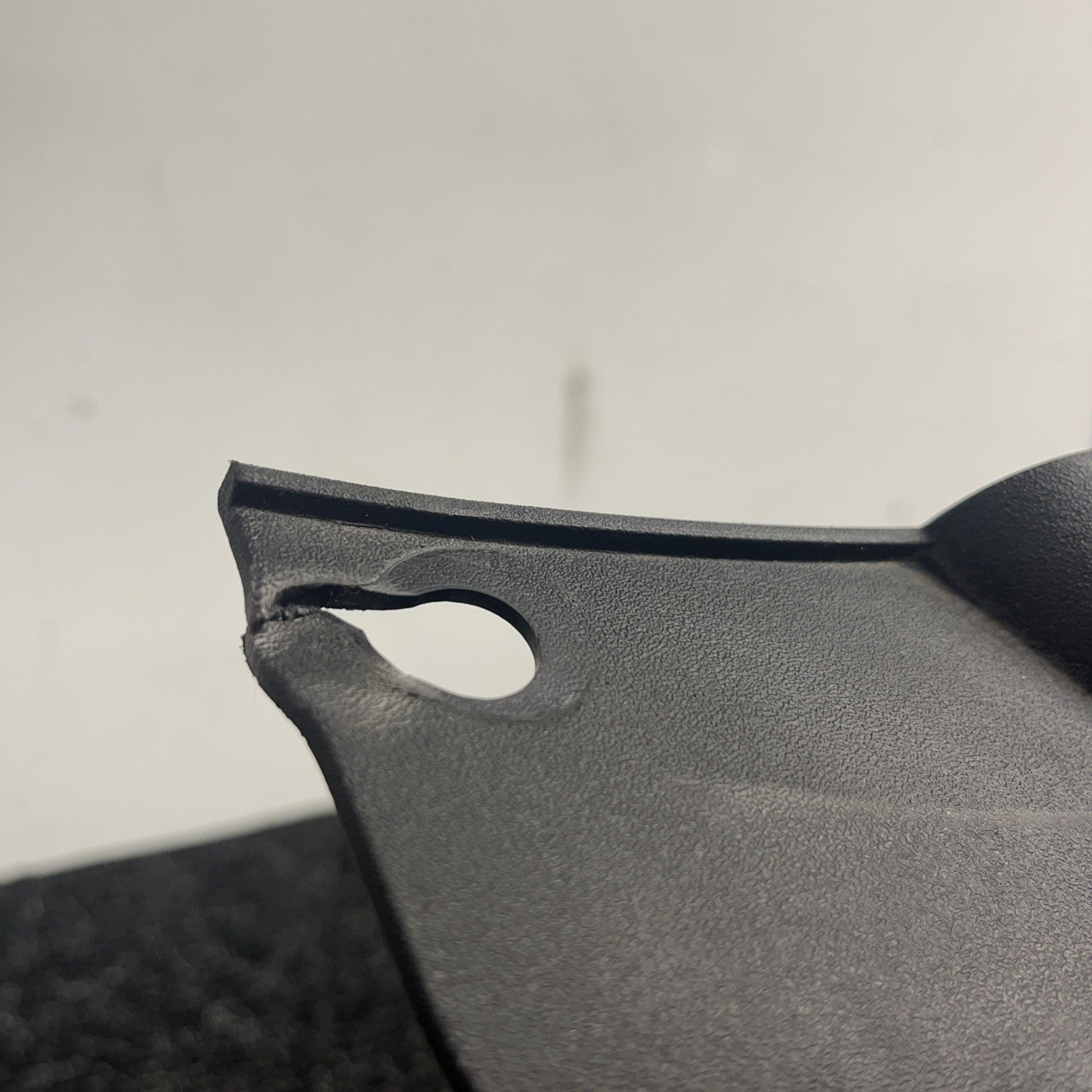 ☑️ 2007-2015 AUDI Q7 ENGINE COMPARTMENT RADIATOR TOP TRIM COVER SIGHT SHIELD OEM