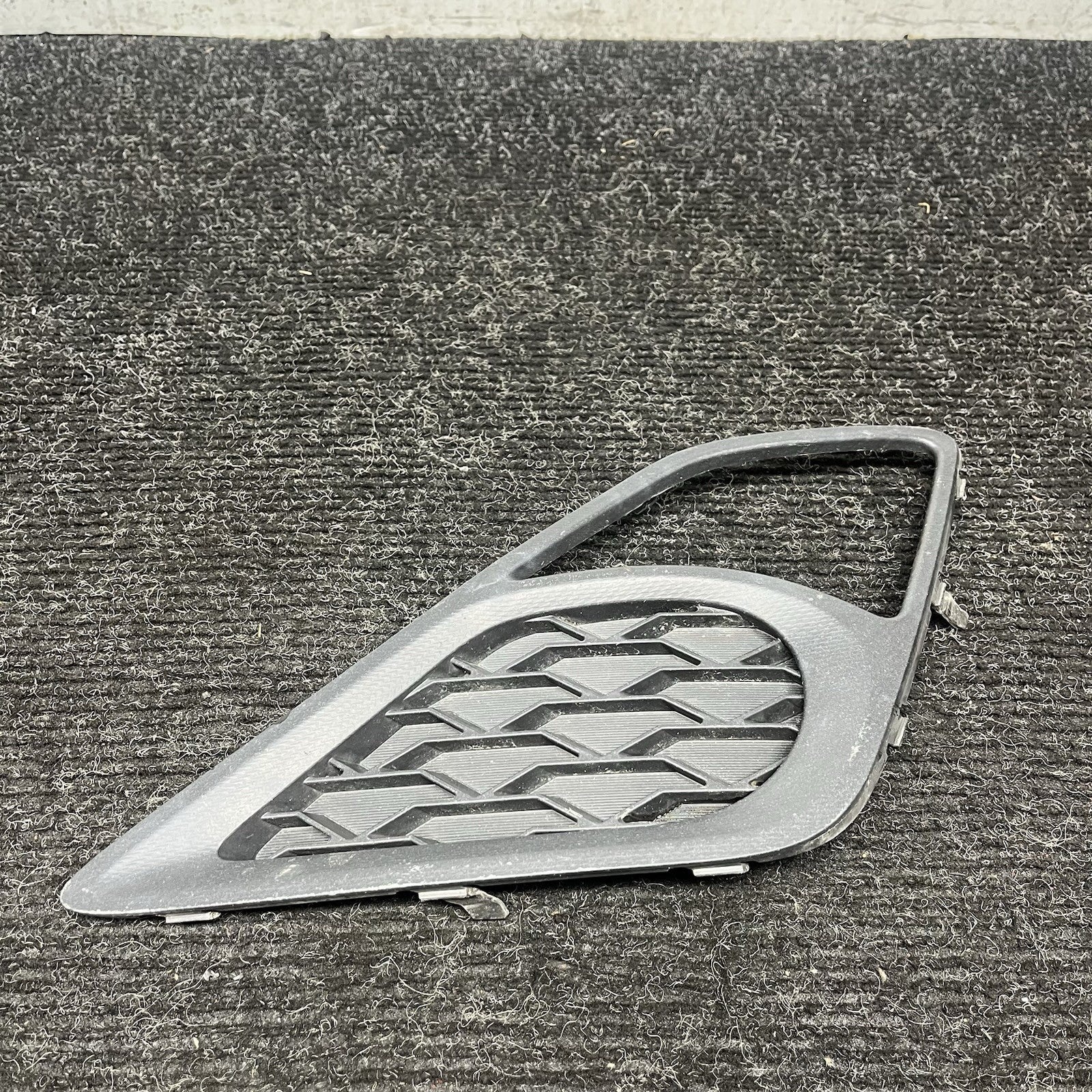 ☑️13-17 Scion FRS LEFT Fog Light Grille Grill Toyota GT 86 Subaru BRZ 57731CA010
