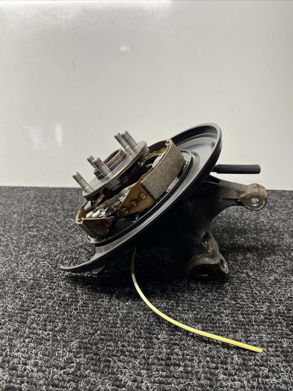 ☑️ 2022-2023 TOYOTA GR86 REAR LEFT DRIVERS SPINDLE KNUCKLE HUB ASSY OEM