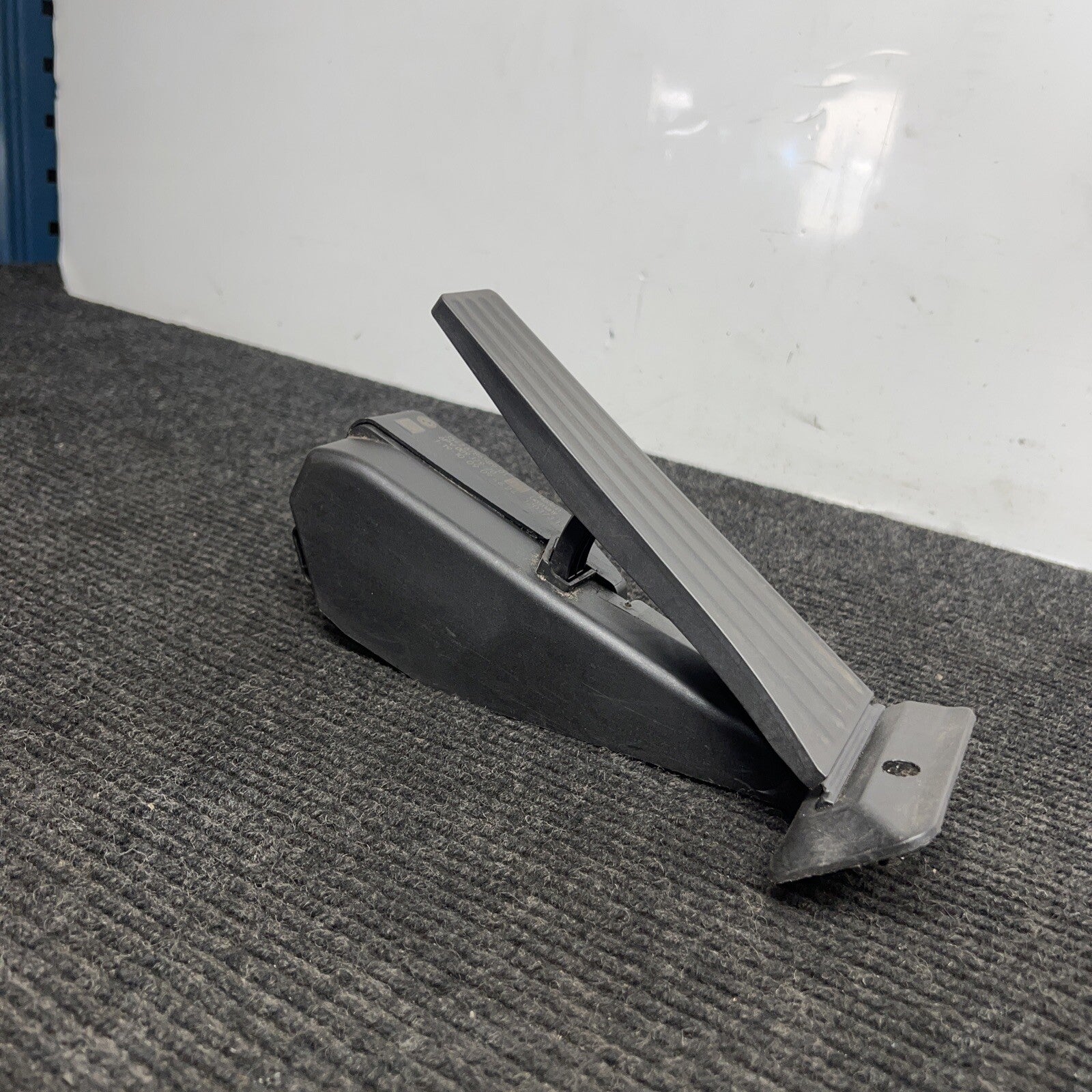 ☑️ Bmw E82 F88 128i 135i Gas Throttle Floor Pedal Lever Module Oem